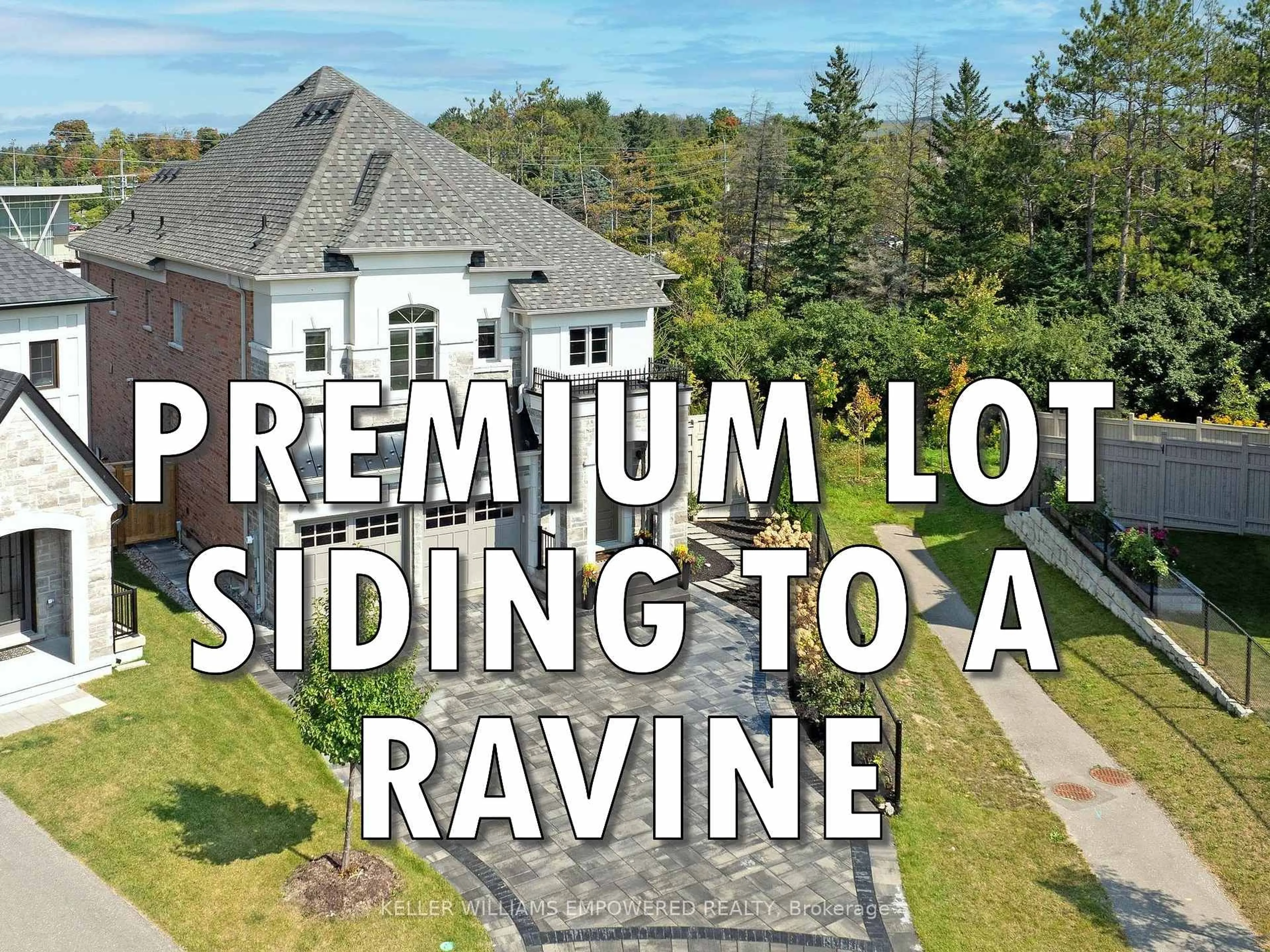 A pic from outside/outdoor area/front of a property/back of a property/a pic from drone, unknown for 266 Touch Gold Cres, Aurora Ontario L4G 3X5