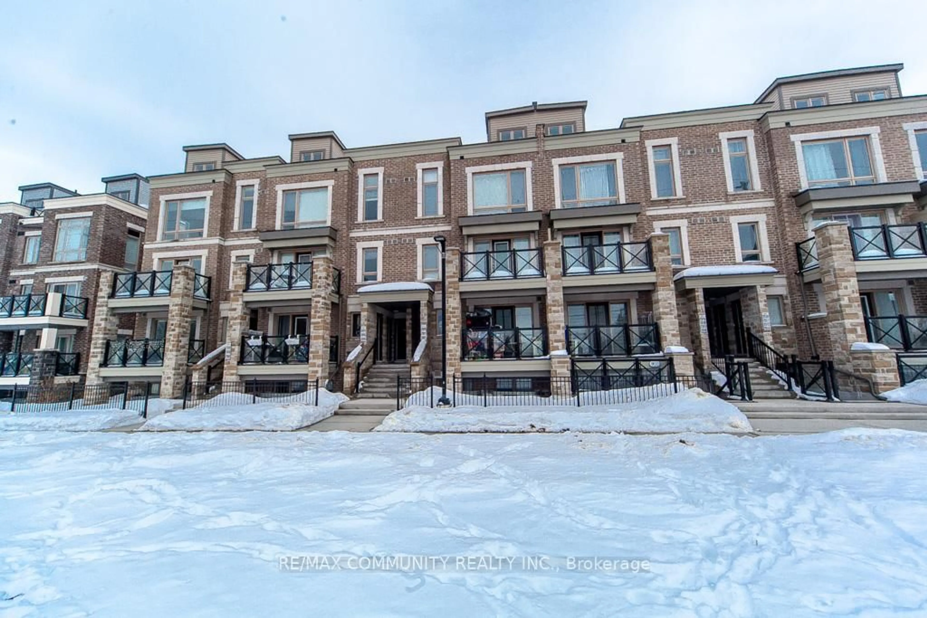 Unknown for 20 Westmeath Lane #2322, Markham Ontario L6B 1N5
