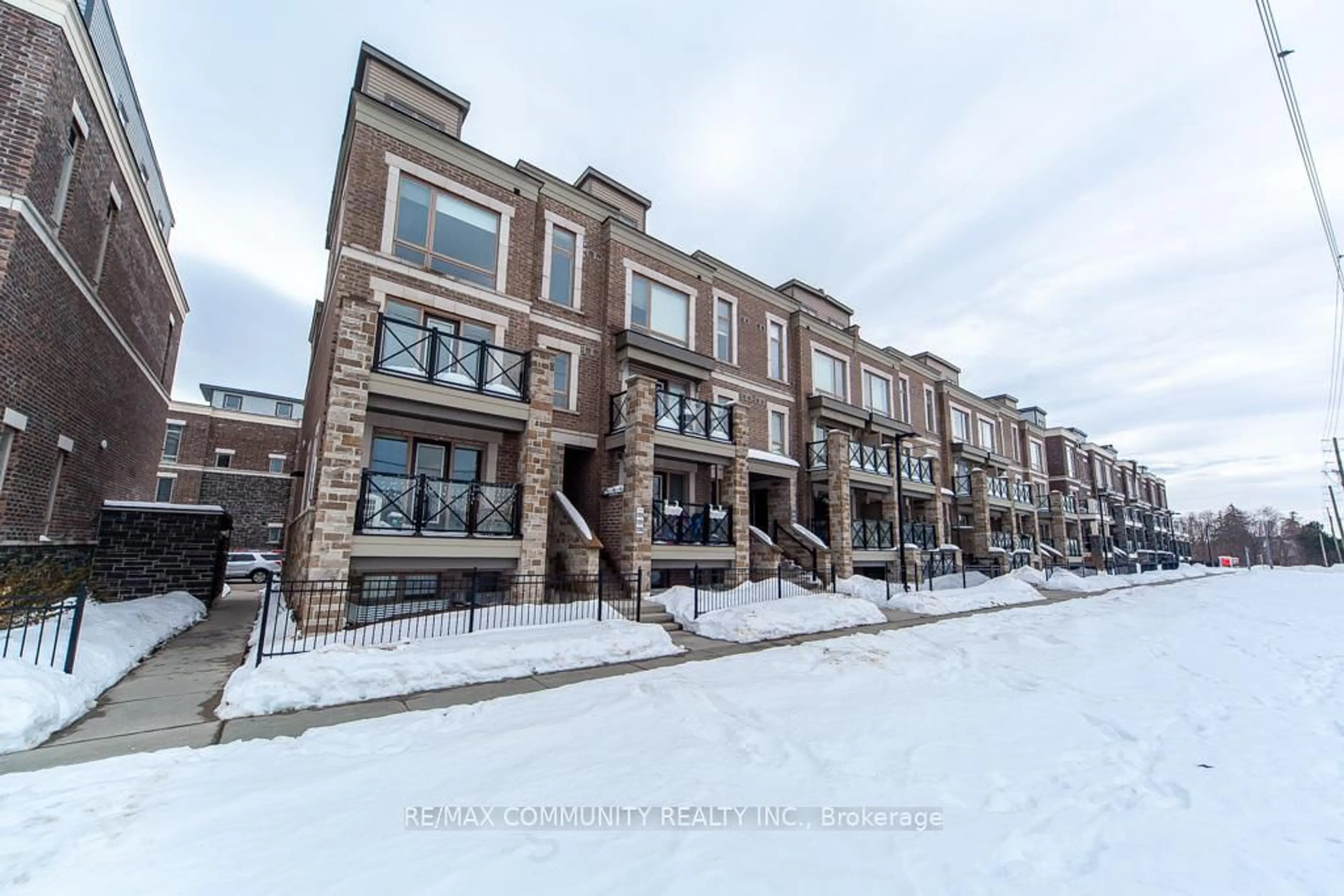Unknown for 20 Westmeath Lane #2322, Markham Ontario L6B 1N5