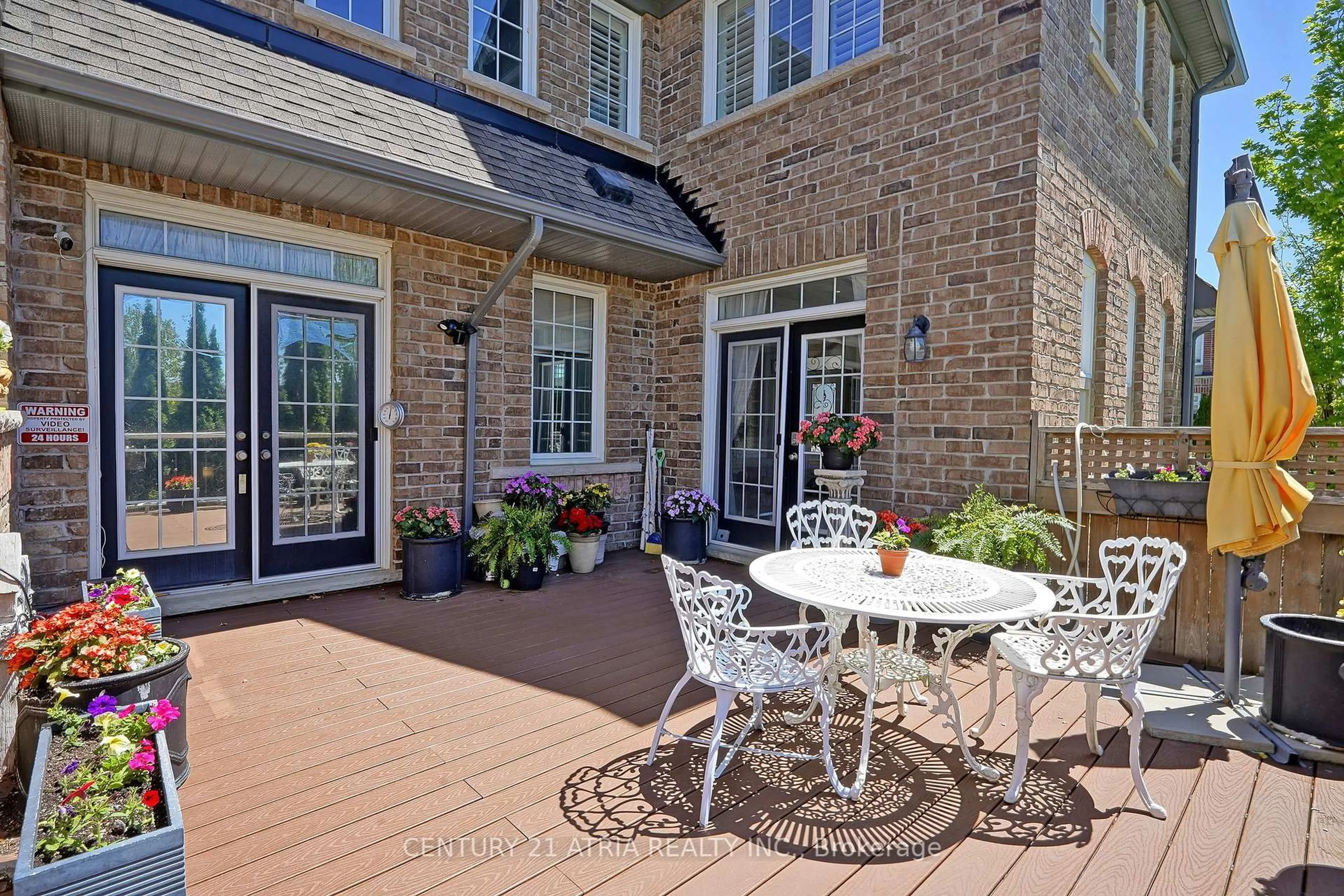 Patio, street for 2 Colonel George Mclaren Dr, Markham Ontario L6C 0E2