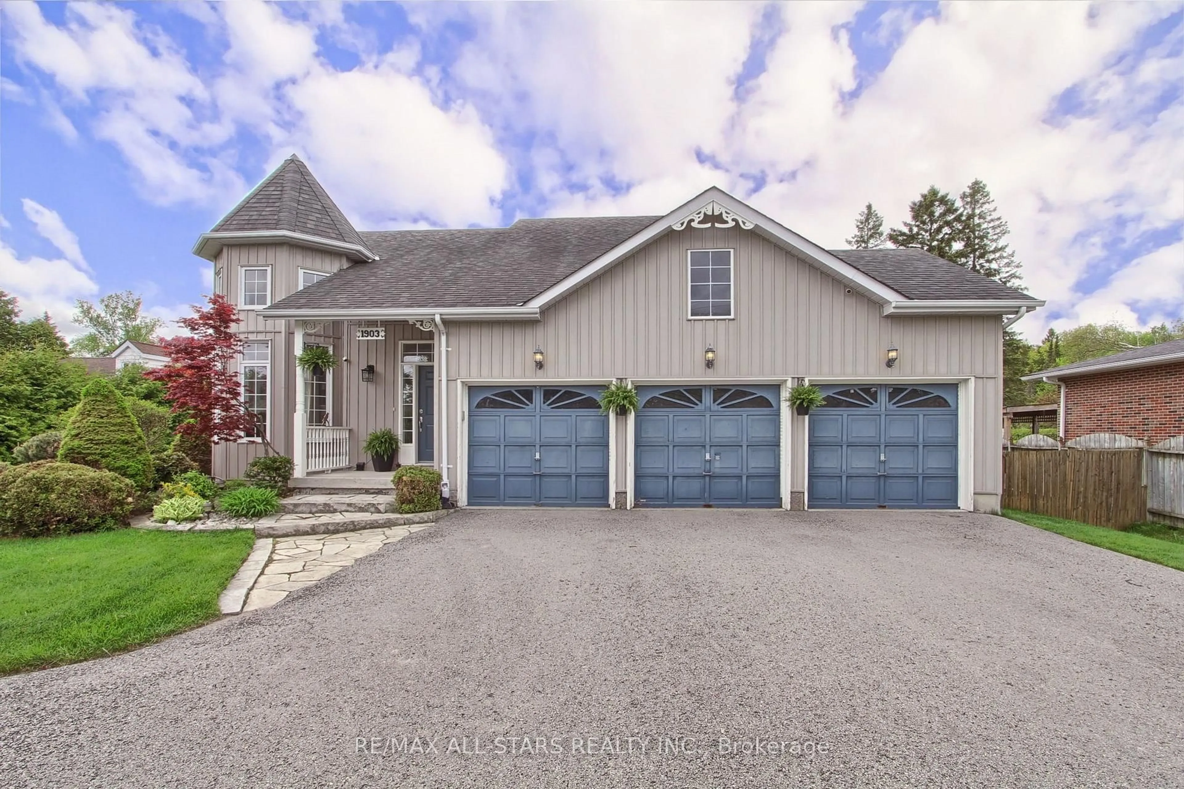 Unknown for 1903 Metro Rd, Georgina Ontario L0E 1L0