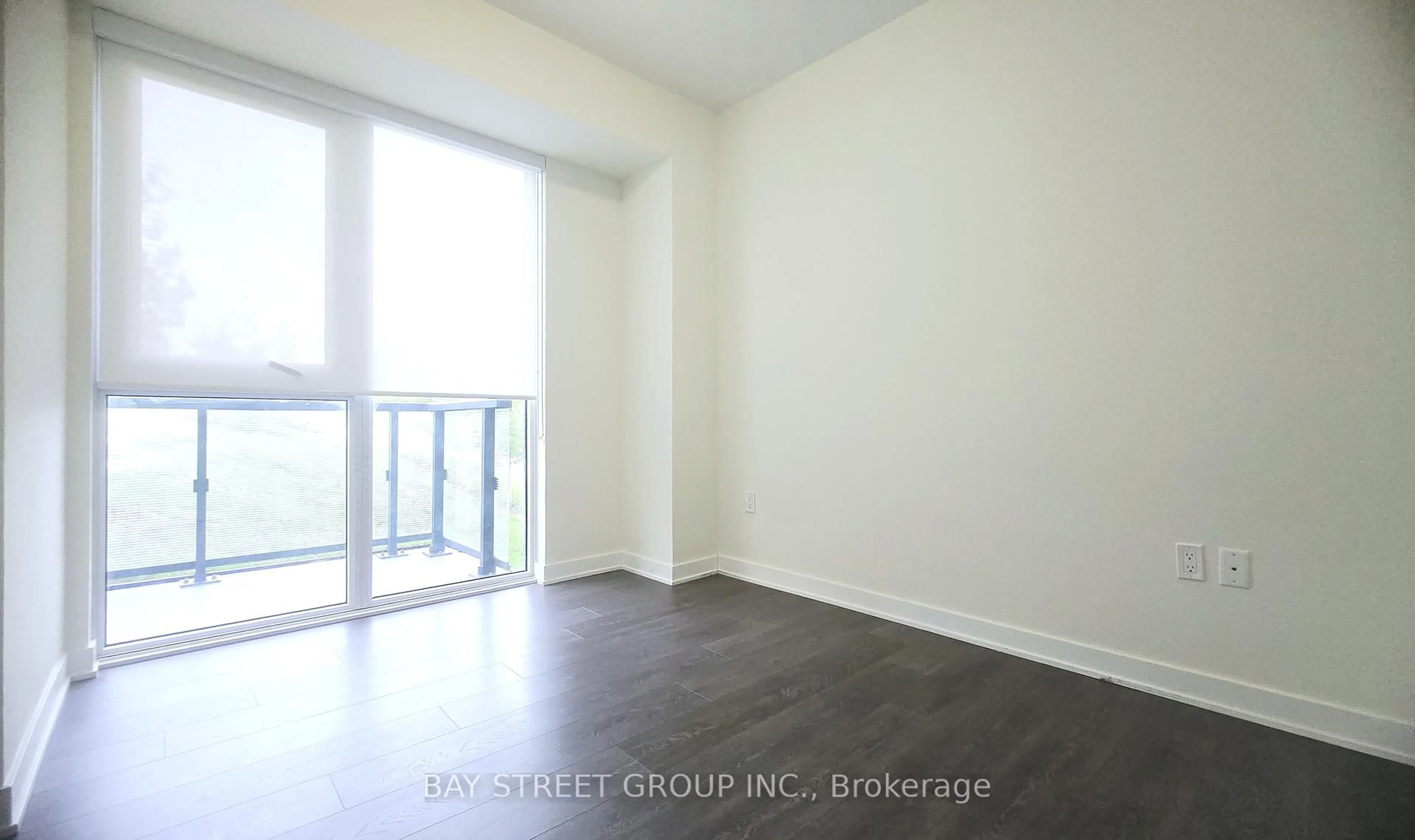 A pic of a room for 85 Oneida Cres #201, Richmond Hill Ontario L4B 0H4