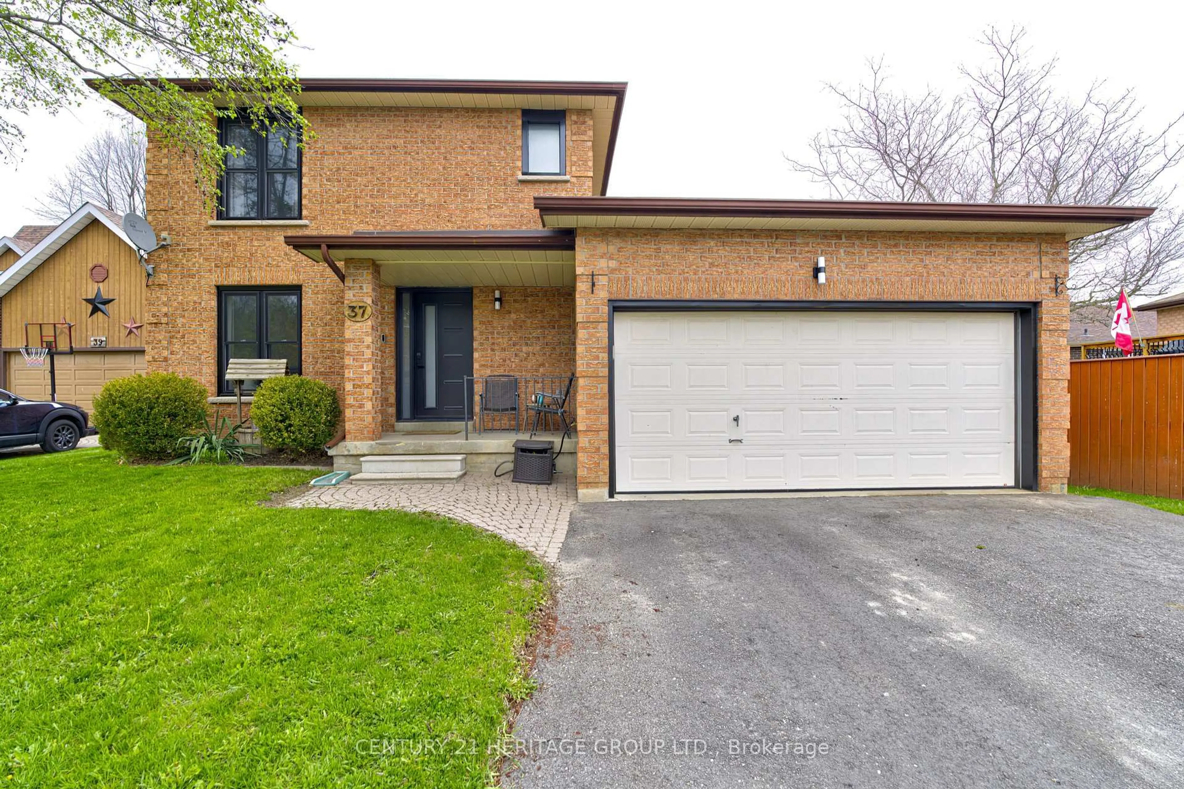 Home with brick exterior material, street for 37 Morrow Dr, New Tecumseth Ontario L9R 1M6