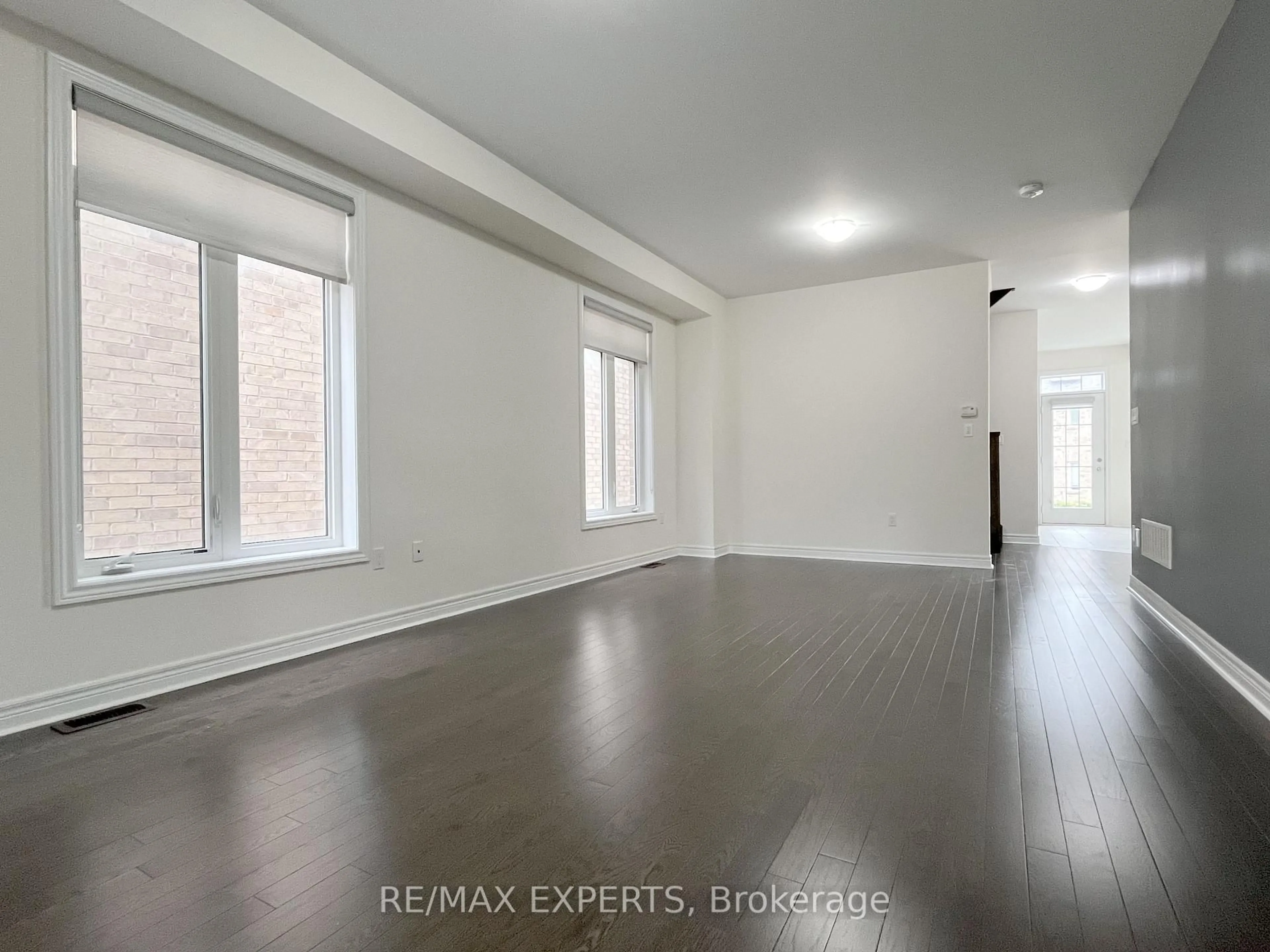 A pic of a room for 2217 Lozenby St, Innisfil Ontario L9S 0M9