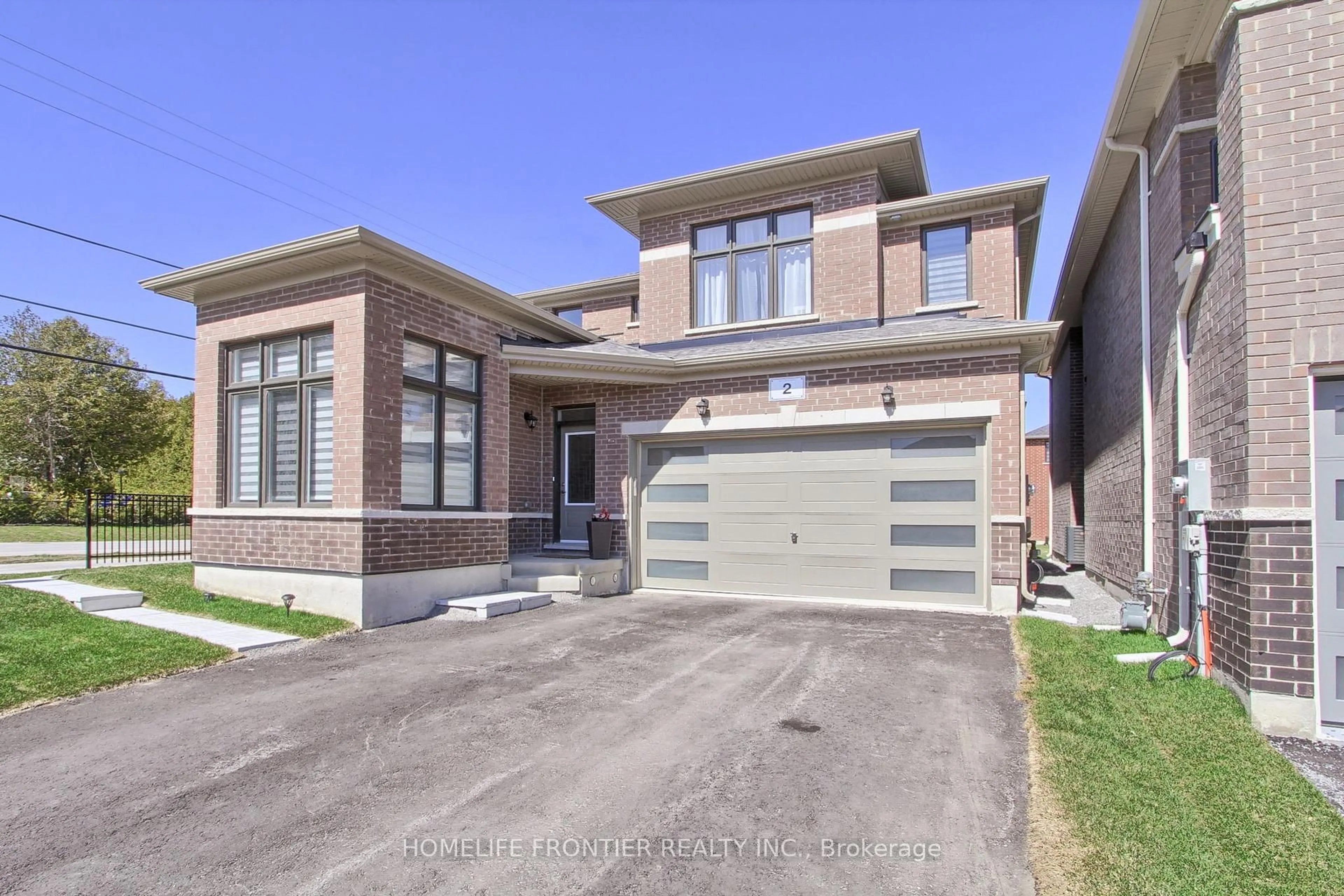 Home with brick exterior material, street for 2 Big Canoe Dr, Georgina Ontario L0E 1R0