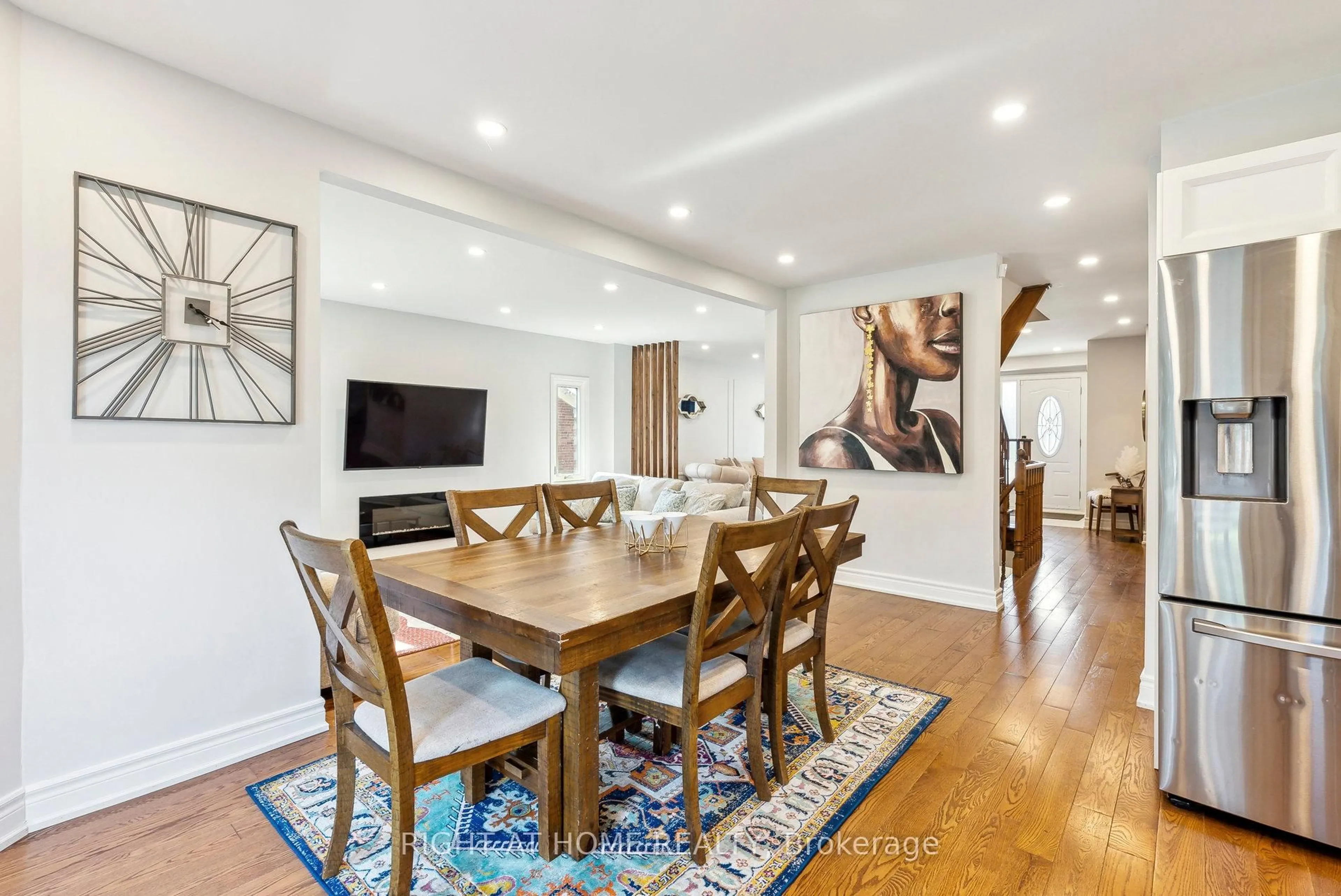 Dining room, unknown for 6665 Main St, Whitchurch-Stouffville Ontario L4A 6B3