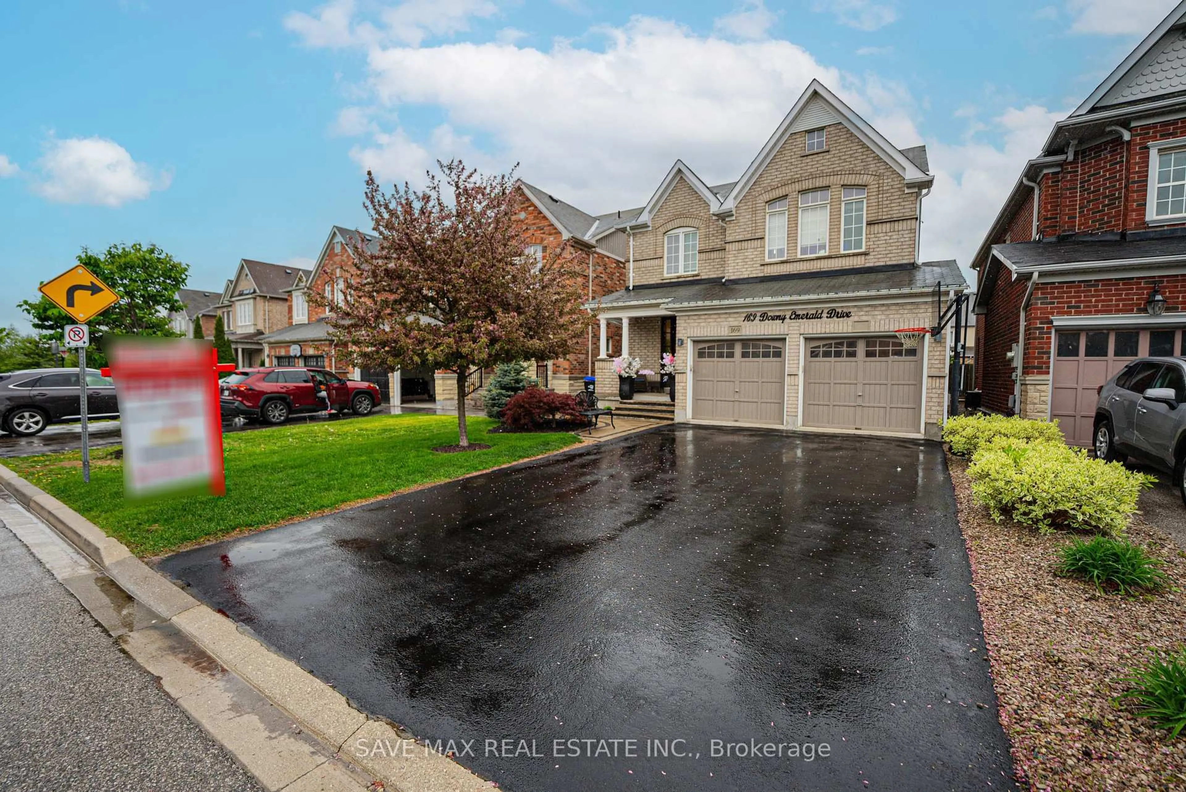 Unknown for 169 Downy Emerald Dr, Bradford West Gwillimbury Ontario L3Z 0E6