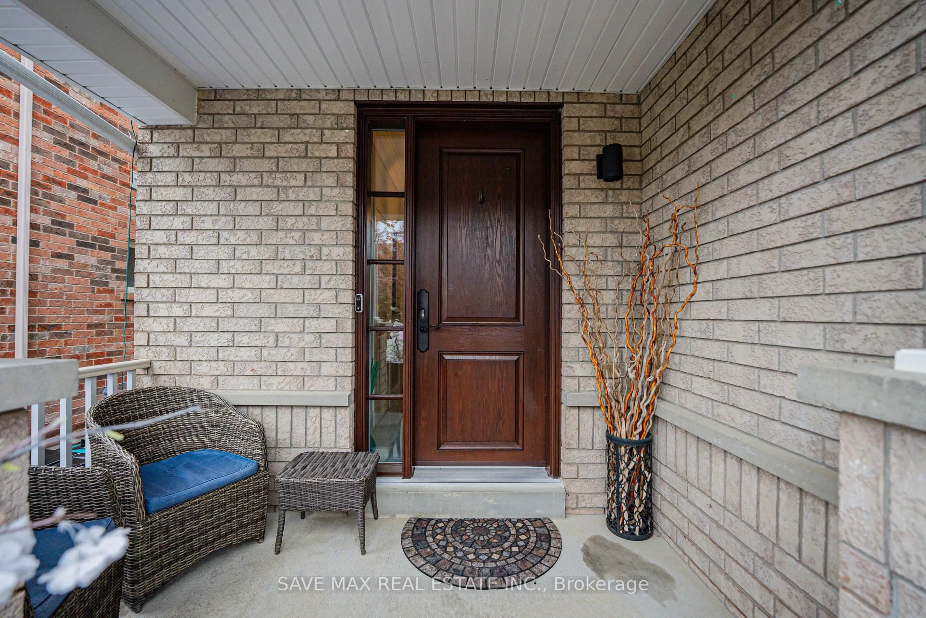 Indoor entryway for 169 Downy Emerald Dr, Bradford West Gwillimbury Ontario L3Z 0E6