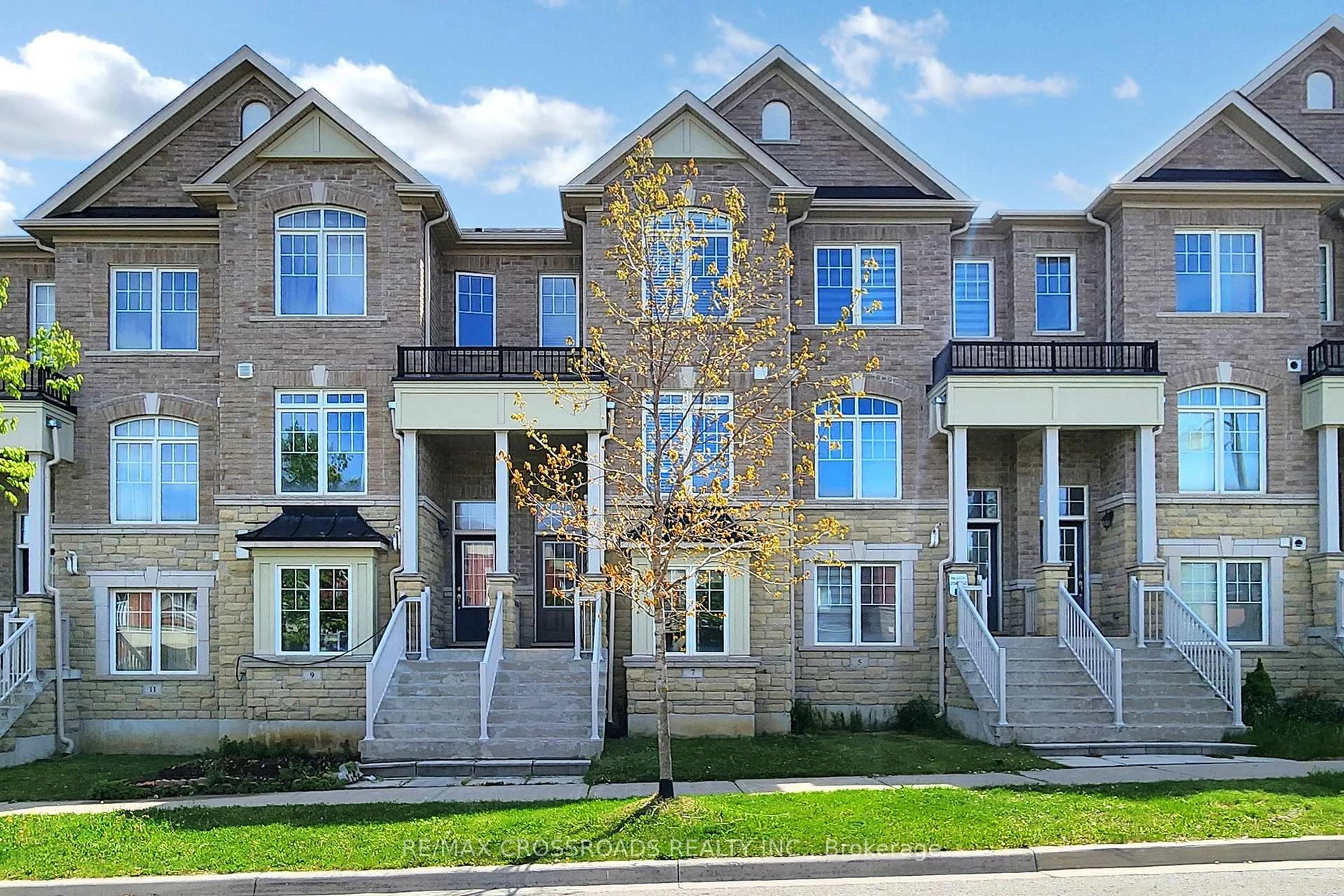 Home with brick exterior material, street for 7 Gadani Dr, Markham Ontario L6E 0R1