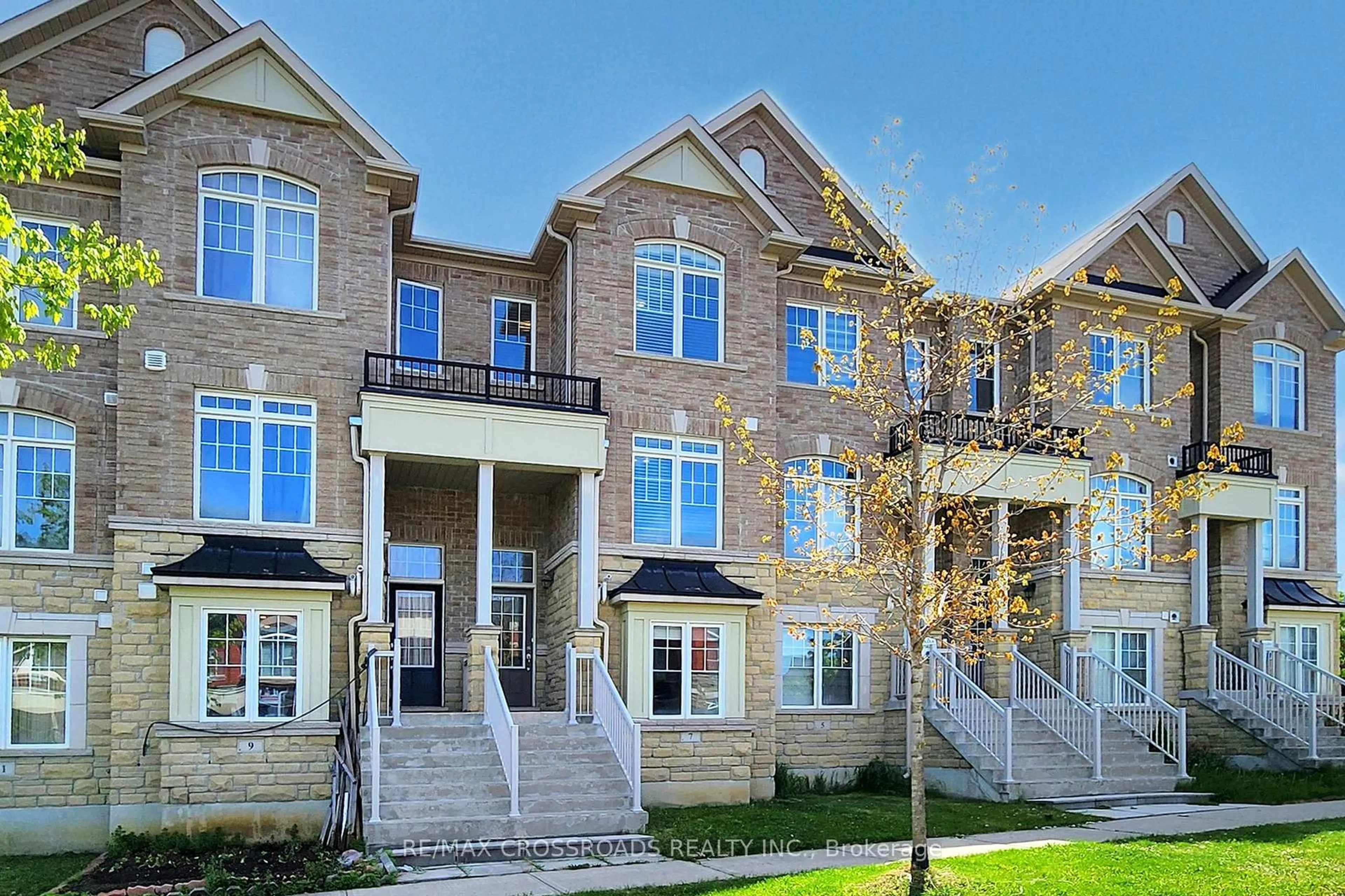 Home with brick exterior material, street for 7 Gadani Dr, Markham Ontario L6E 0R1