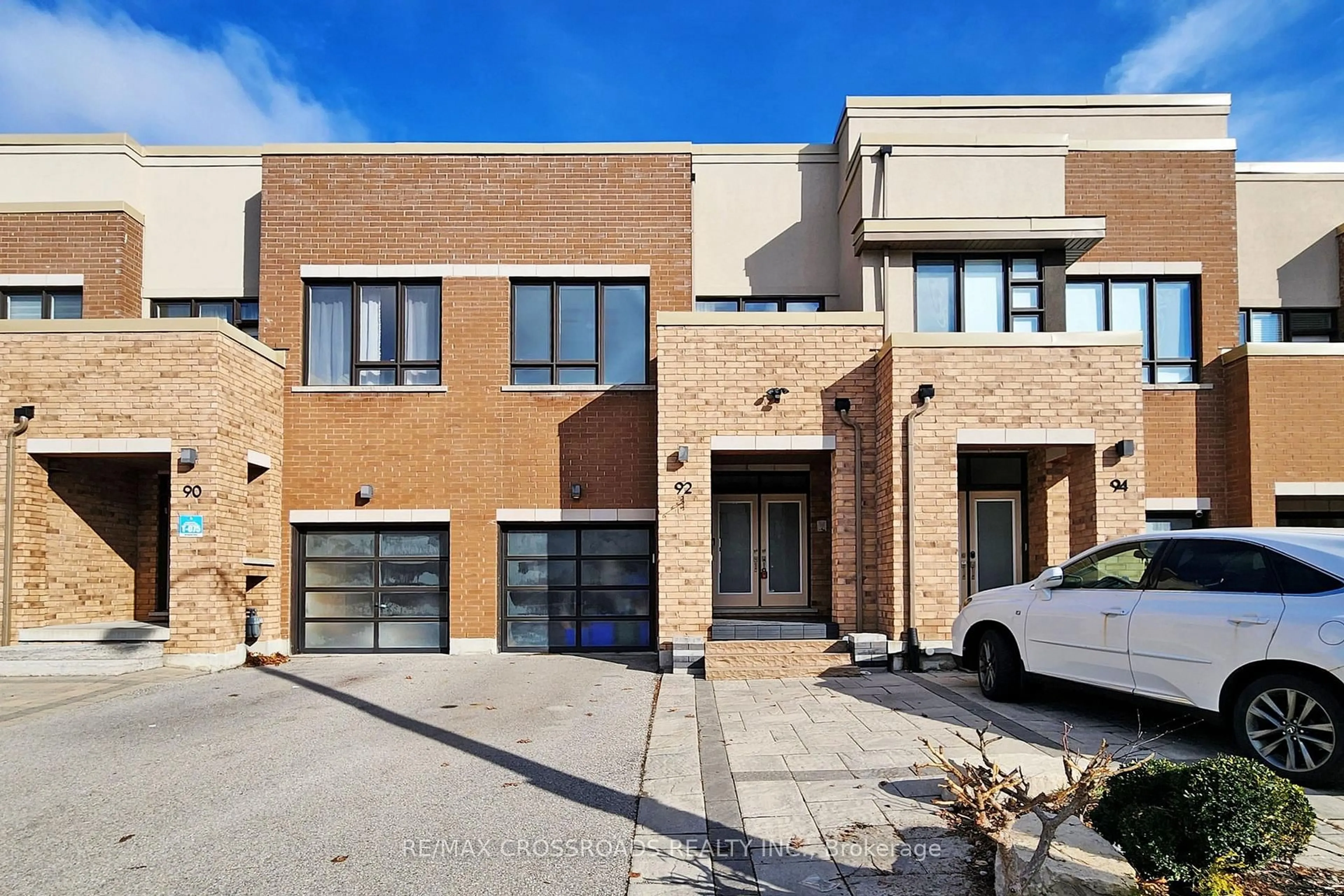 Home with brick exterior material, street for 92 Dariole Dr, Richmond Hill Ontario L4E 0Z4