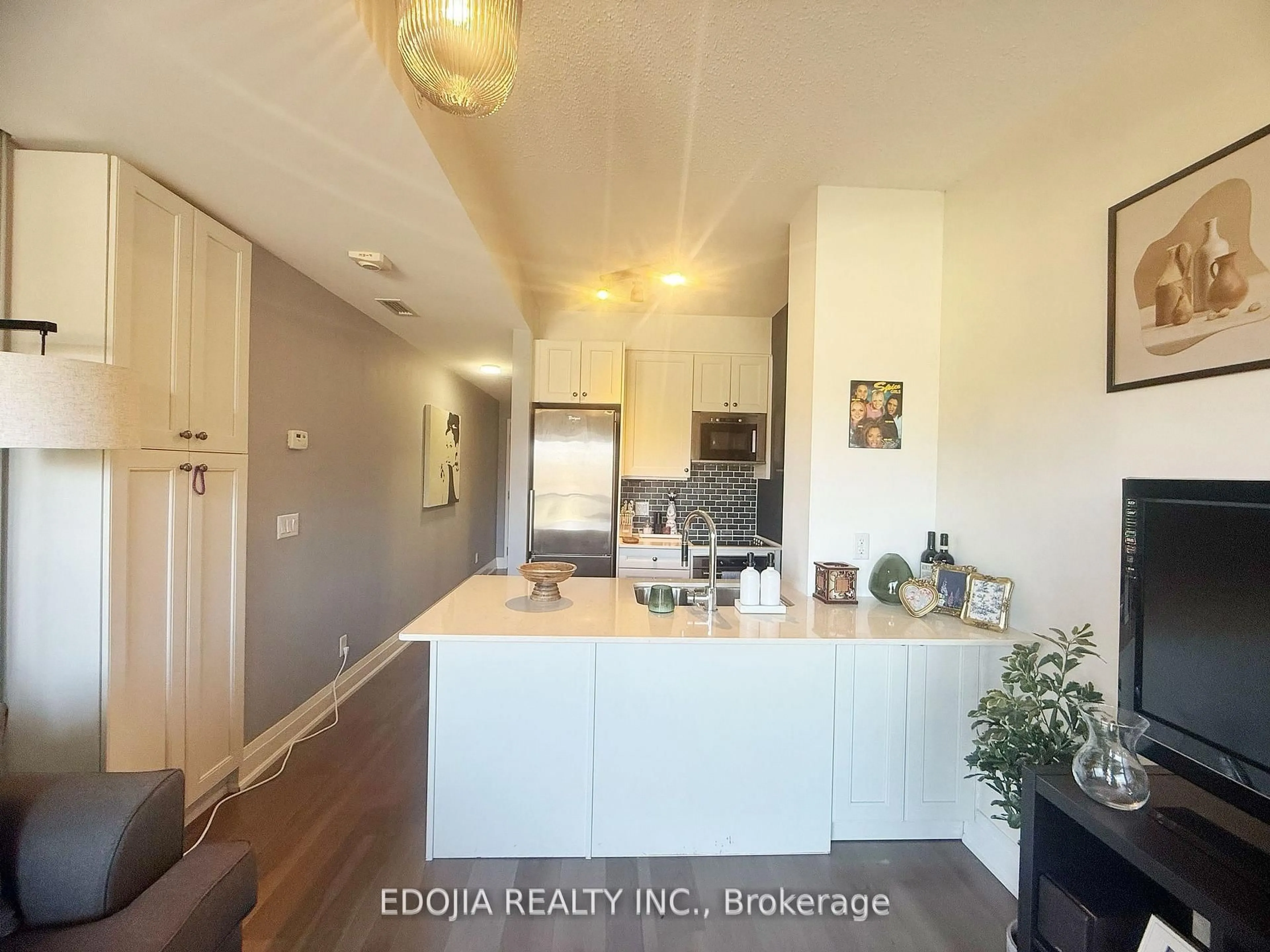 Open concept kitchen, unknown for 8302 Islington Ave #311, Vaughan Ontario L4L 1W8