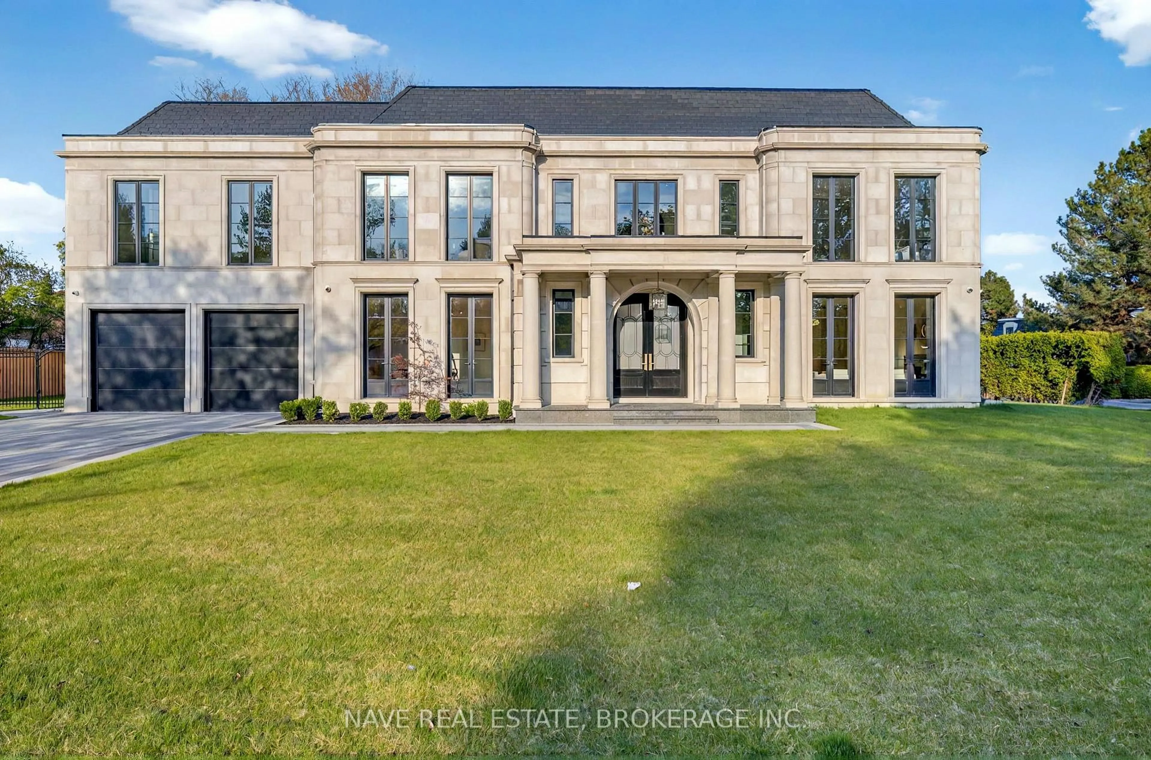 Home with brick exterior material, unknown for 1 Sunflower Crt, Markham Ontario L3T 2W2