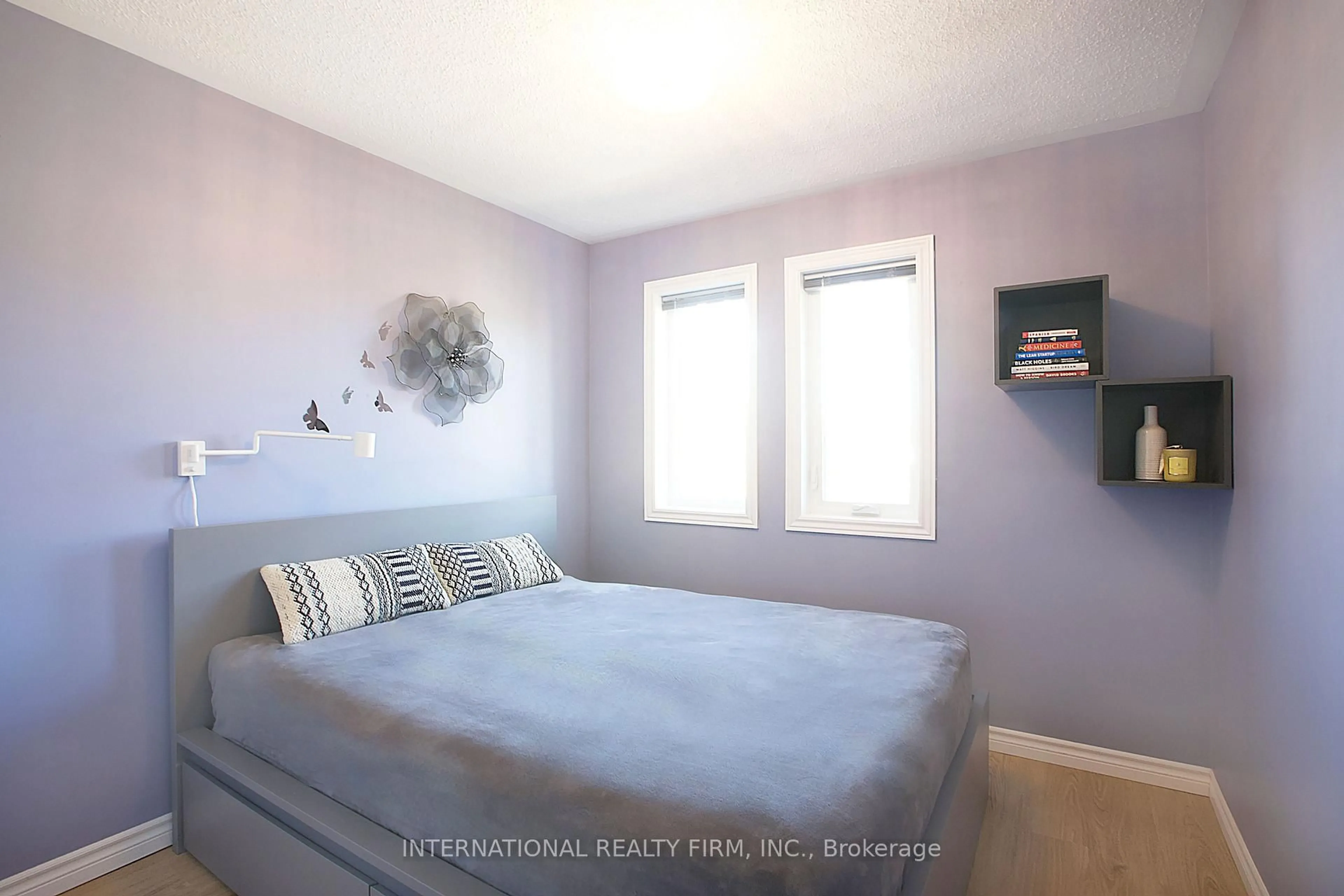 Bedroom with bed, unknown for 3 Cape Breton Crt, Richmond Hill Ontario L4E 3W4