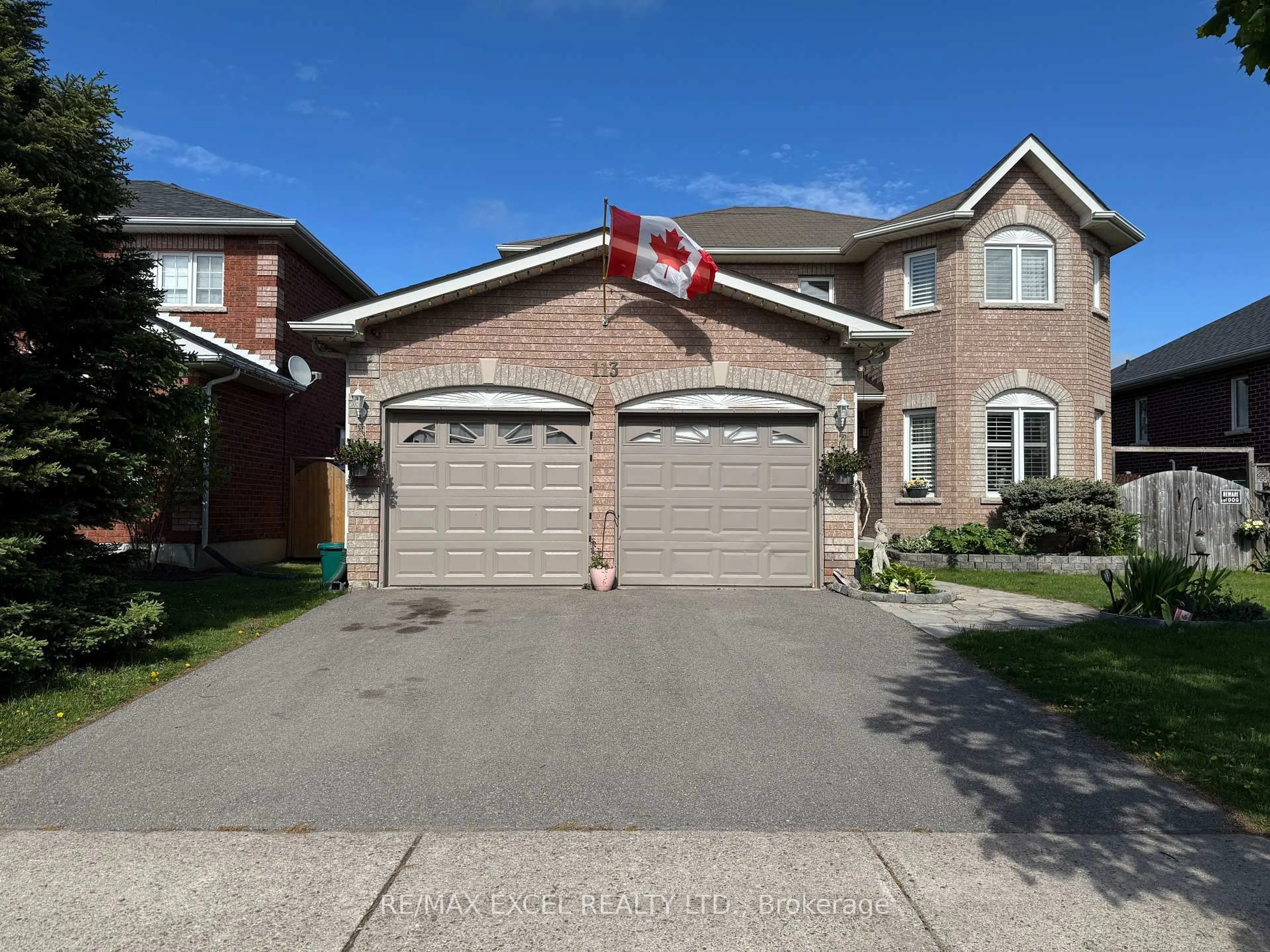 Home with brick exterior material, street for 113 Fairwood Dr, Georgina Ontario L4P 3Y1