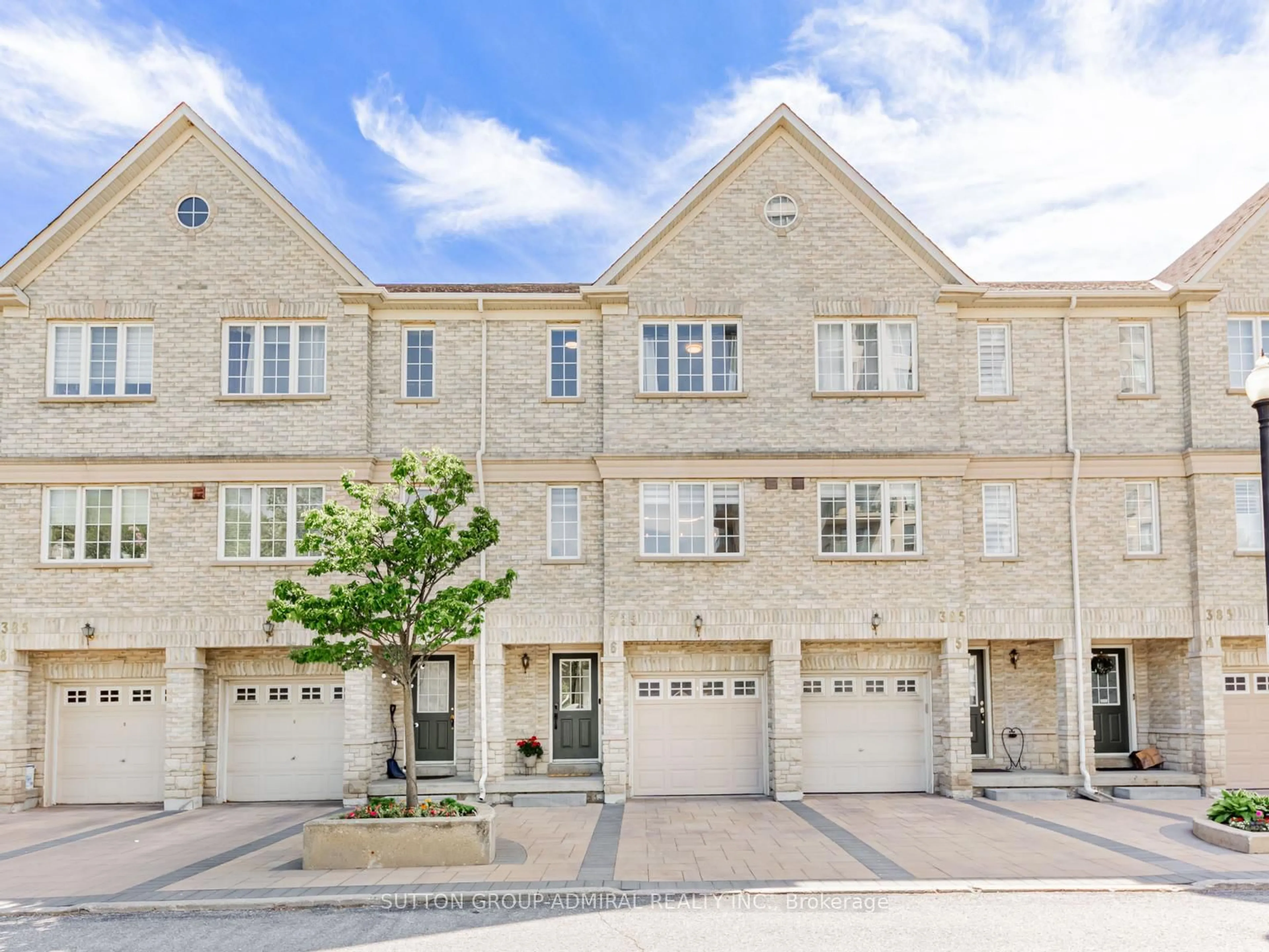 Unknown for 385 South Park Rd #6, Markham Ontario L3T 7Y7