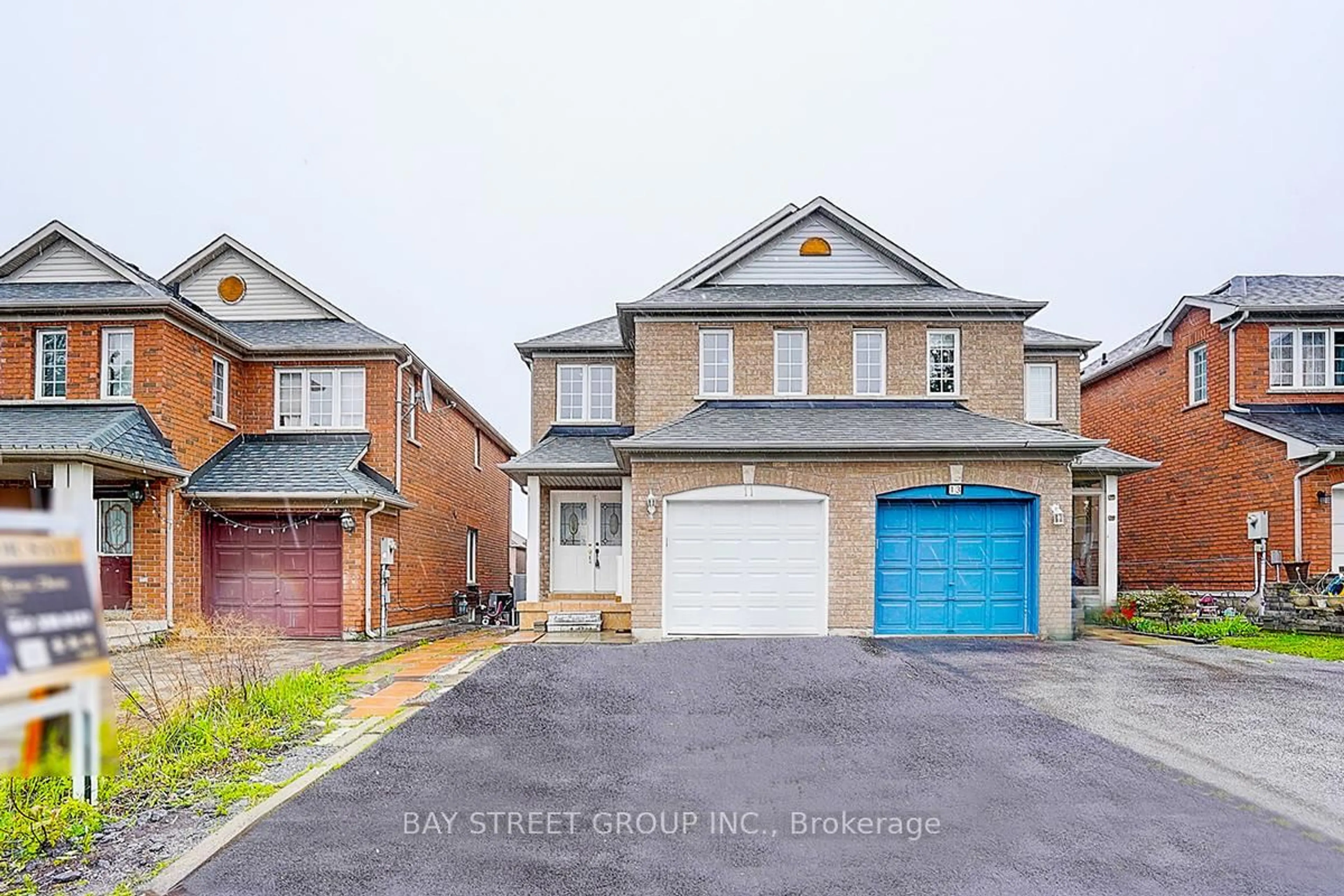 Unknown for 11 Tara Cres, Markham Ontario L3S 4S7