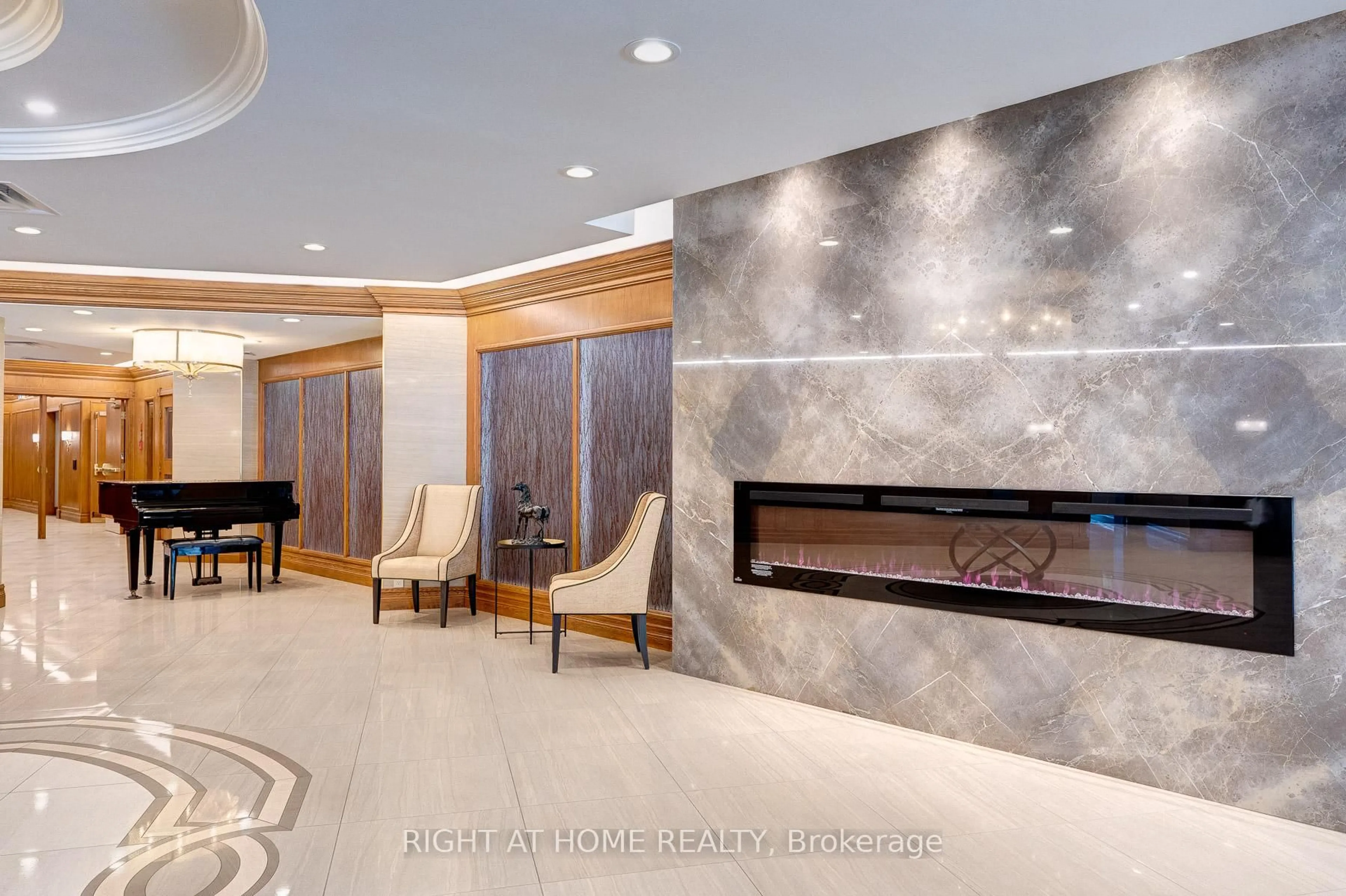 Lobby for 610 Bullock Dr #1113, Markham Ontario L3R 0G1