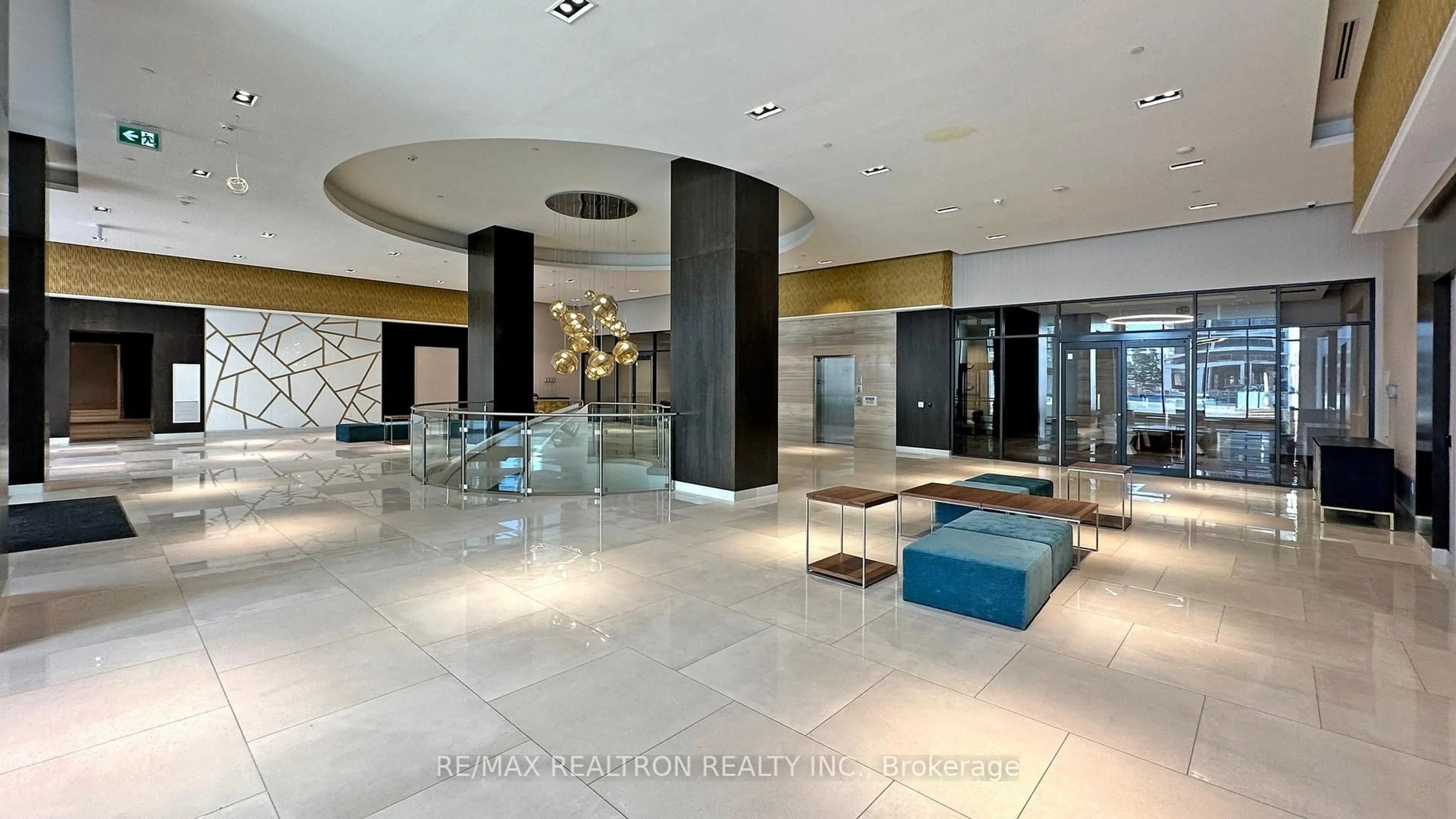 Lobby for 9000 Jane St #620, Vaughan Ontario L4K 0M6