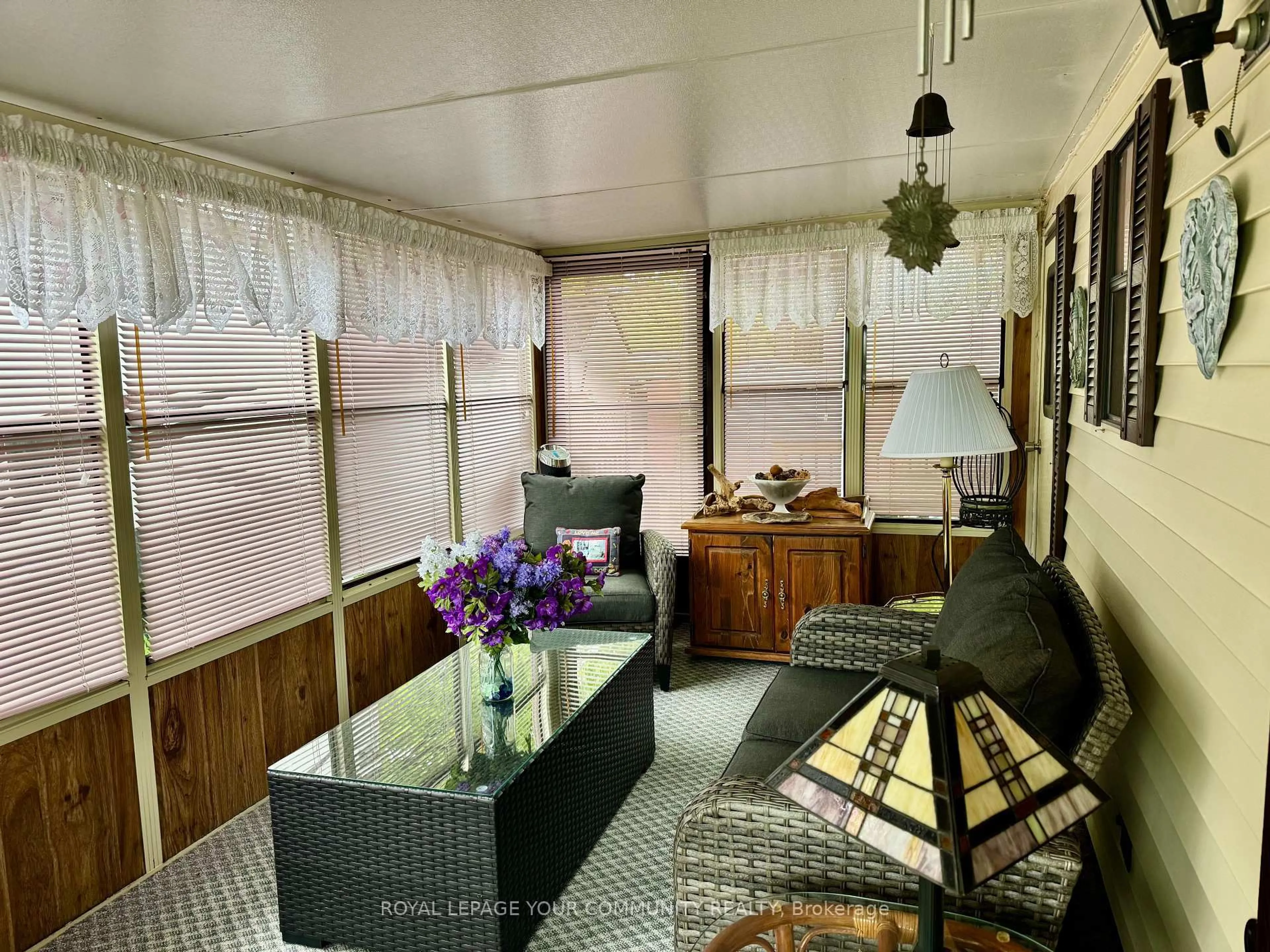 Living room with furniture, unknown for 285 Crydermans Sdrd #42, Georgina Ontario L0E 1A0