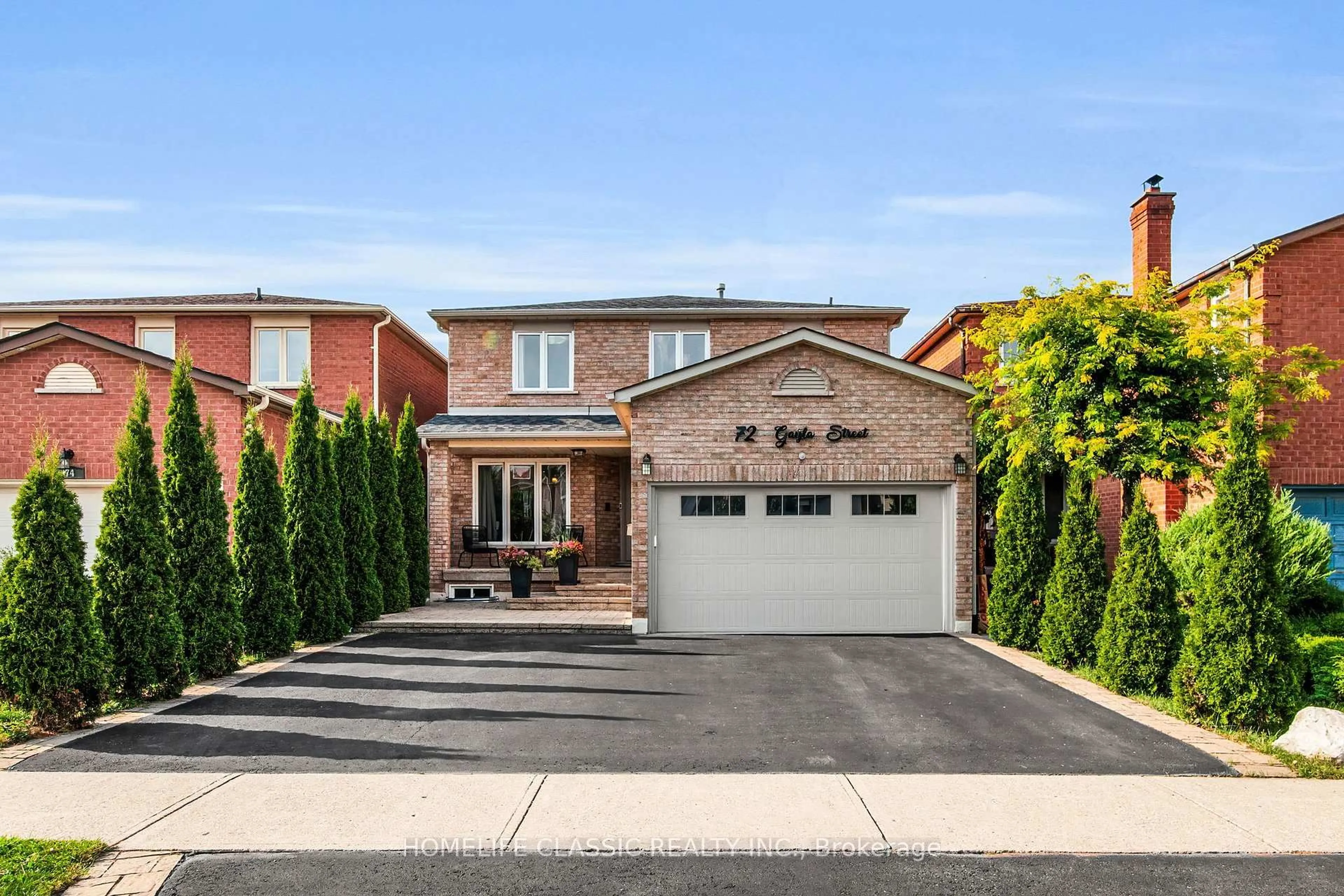 Home with brick exterior material, street for 72 Gayla St, Vaughan Ontario L4J 6G1