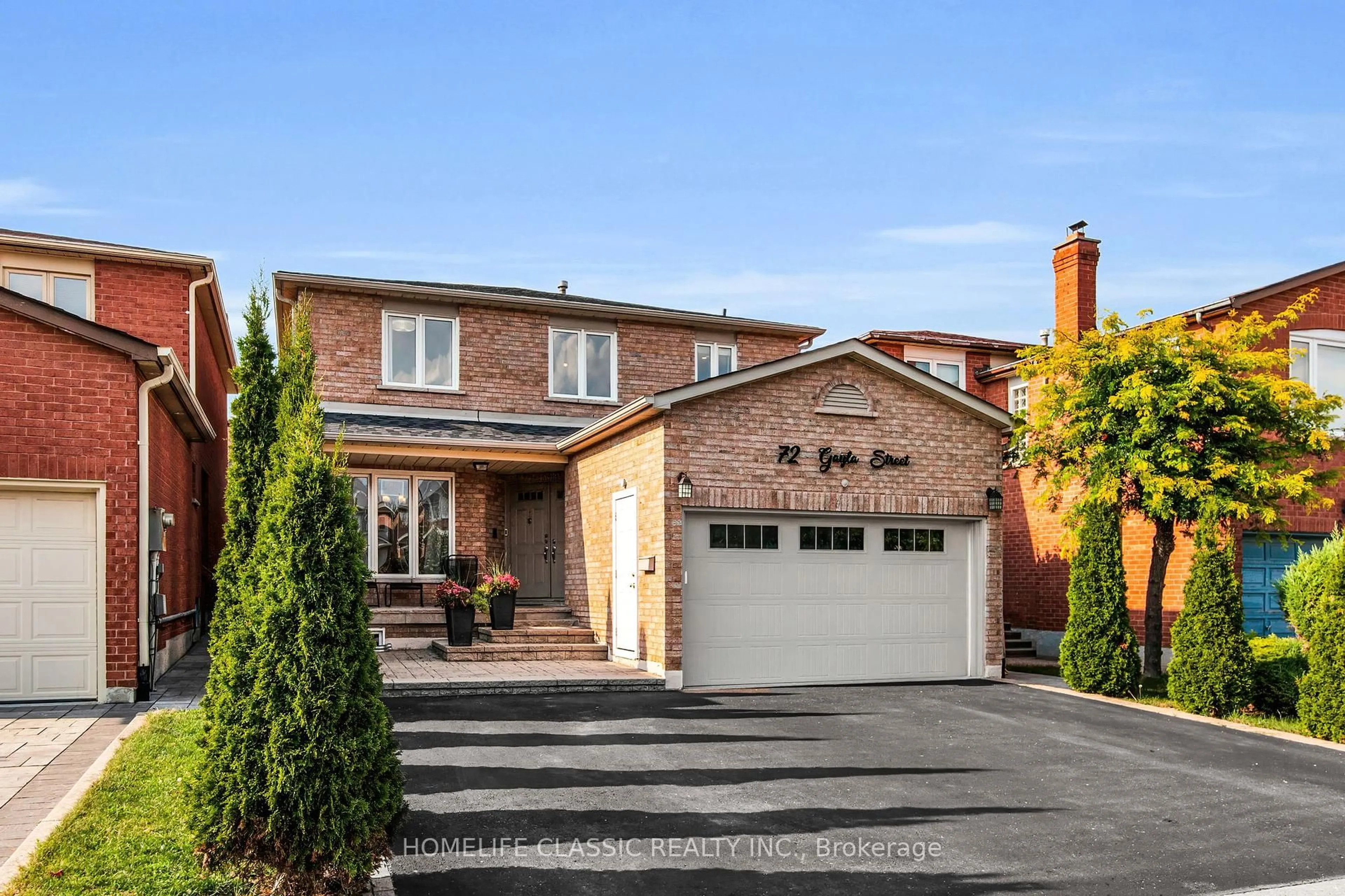 Home with brick exterior material, street for 72 Gayla St, Vaughan Ontario L4J 6G1