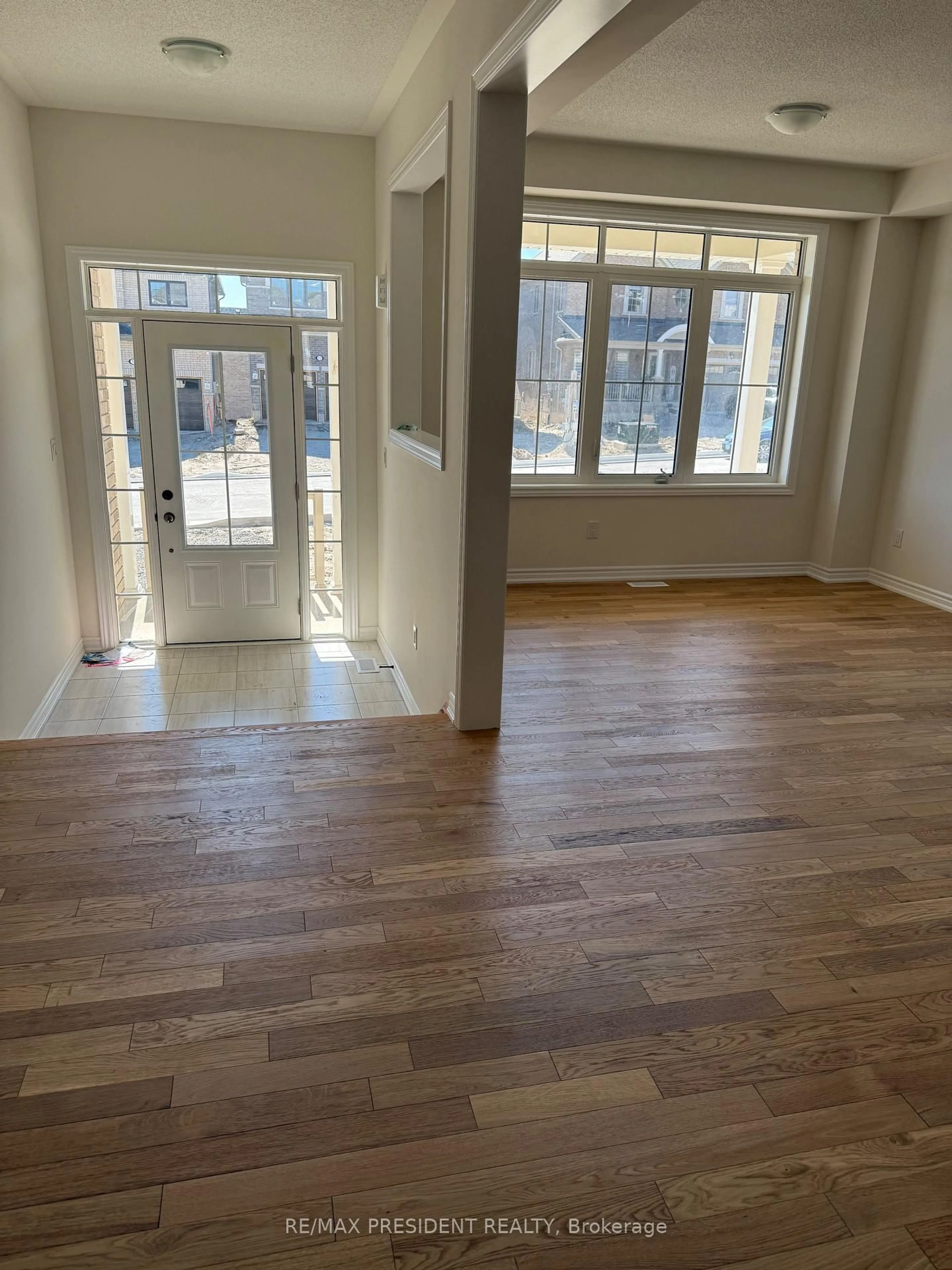 A pic of a room for 71 Lawrence D. Pridham Ave, New Tecumseth Ontario L9R 0X4