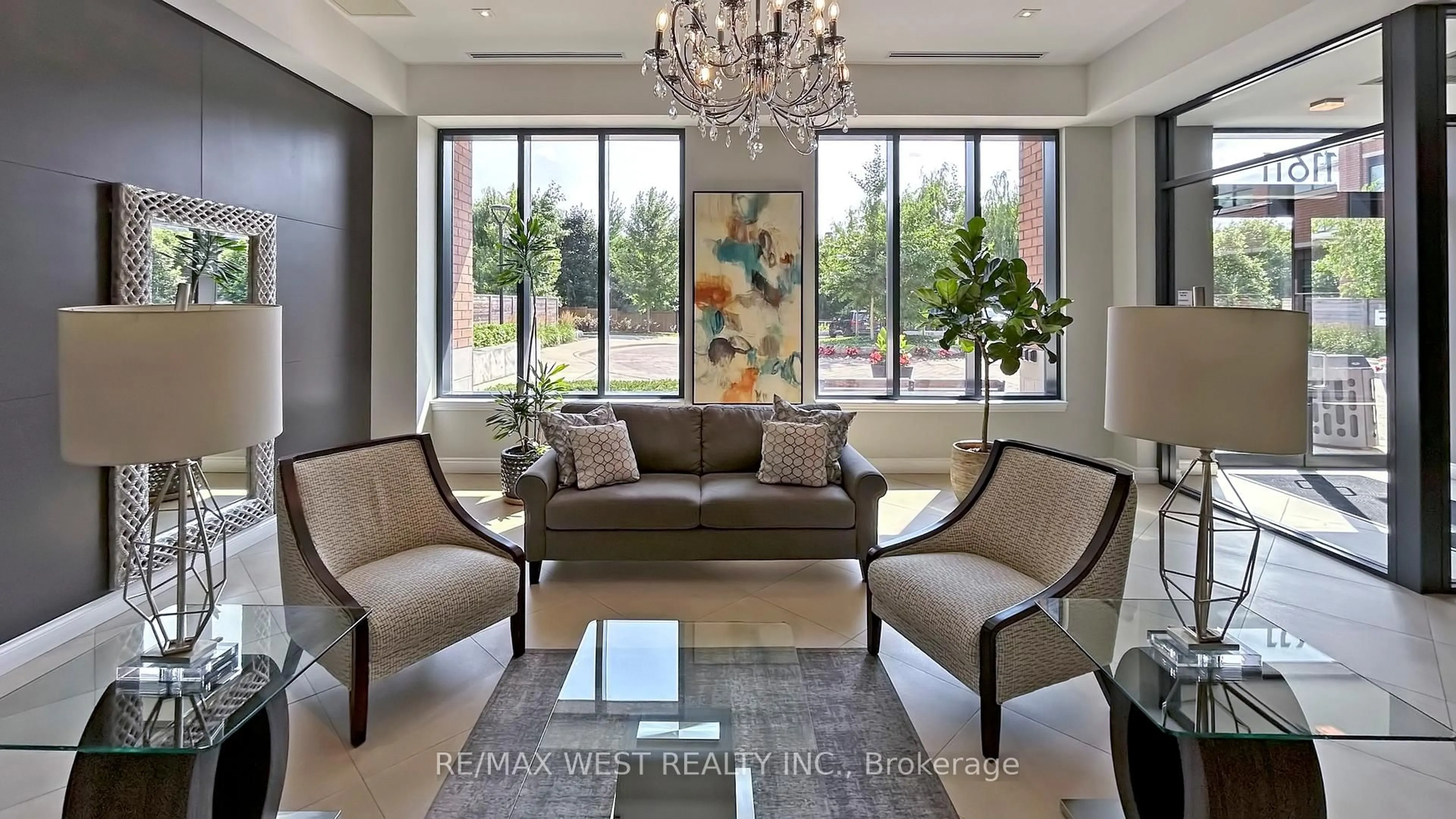 Unknown for 11611 Yonge St #718, Richmond Hill Ontario L4E 1G2