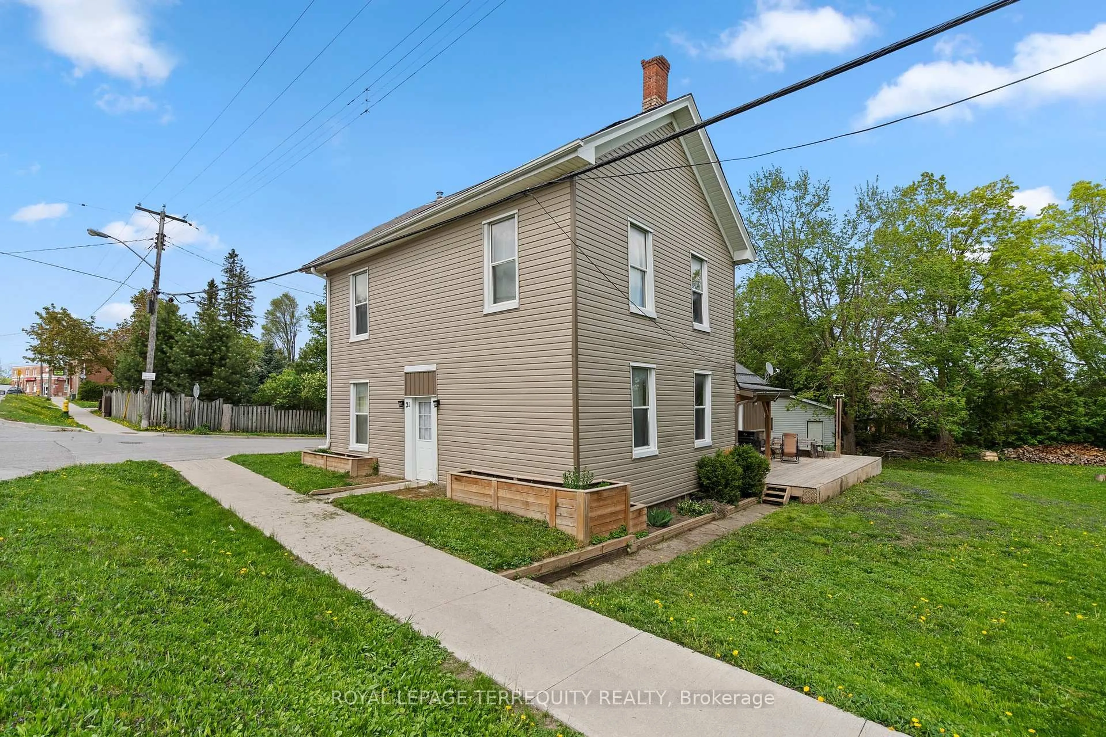Unknown for 21 Albert St, Brock Ontario L0C 1H0