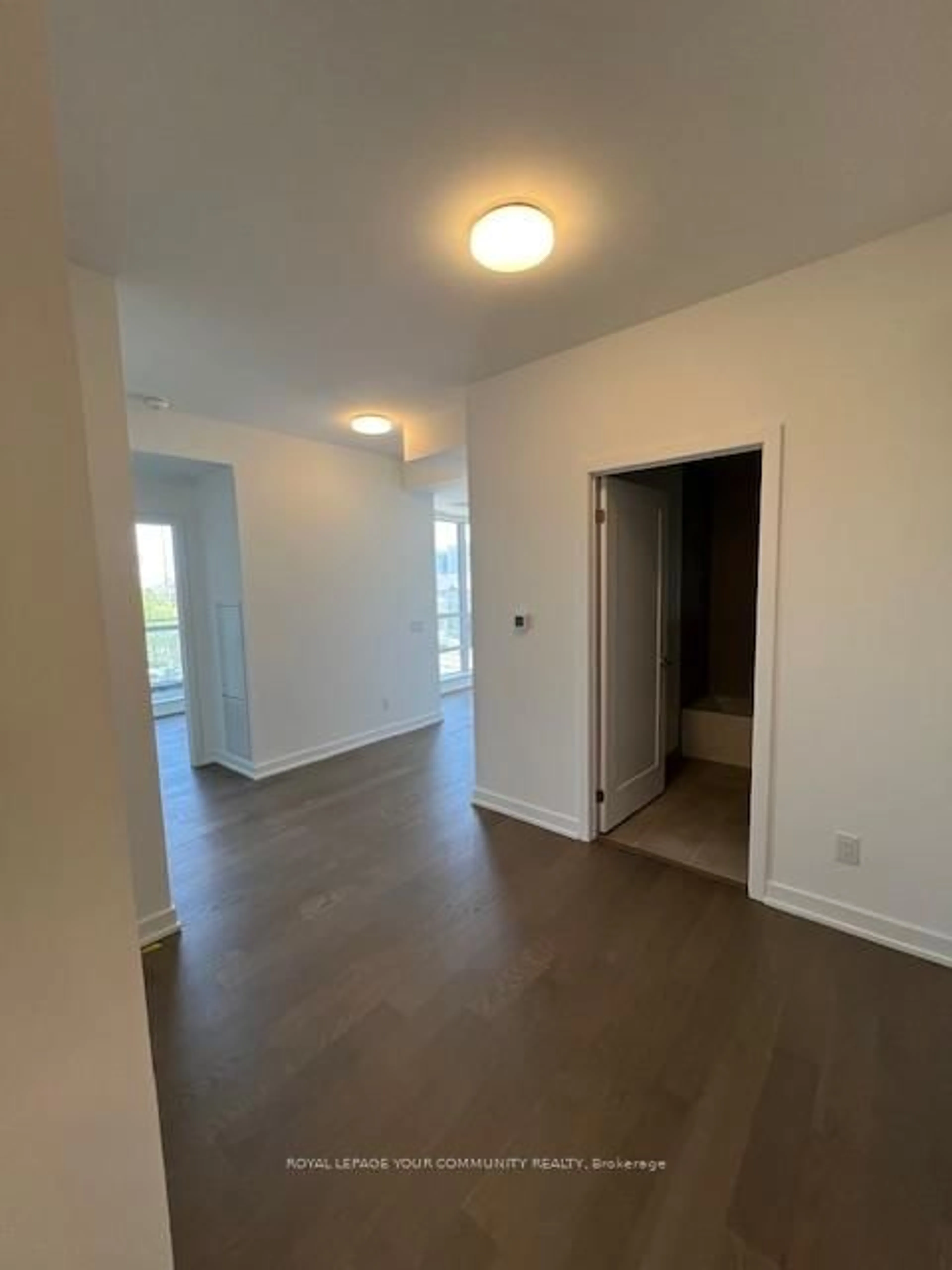 A pic of a room for 8888 Yonge St #323, Richmond Hill Ontario L4C 5V6
