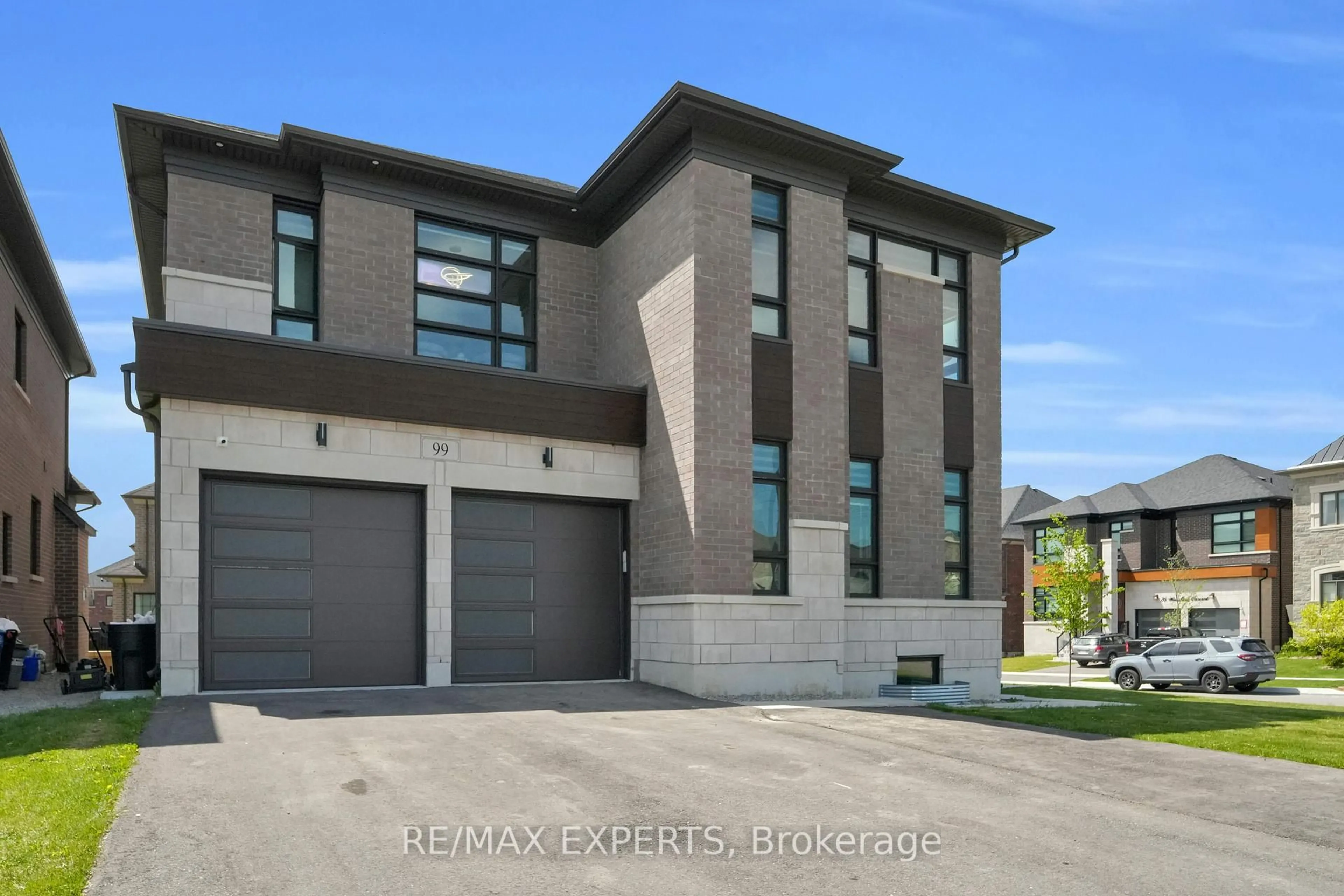 Home with brick exterior material, street for 99 Wainfleet Cres, Vaughan Ontario L3L 0E7