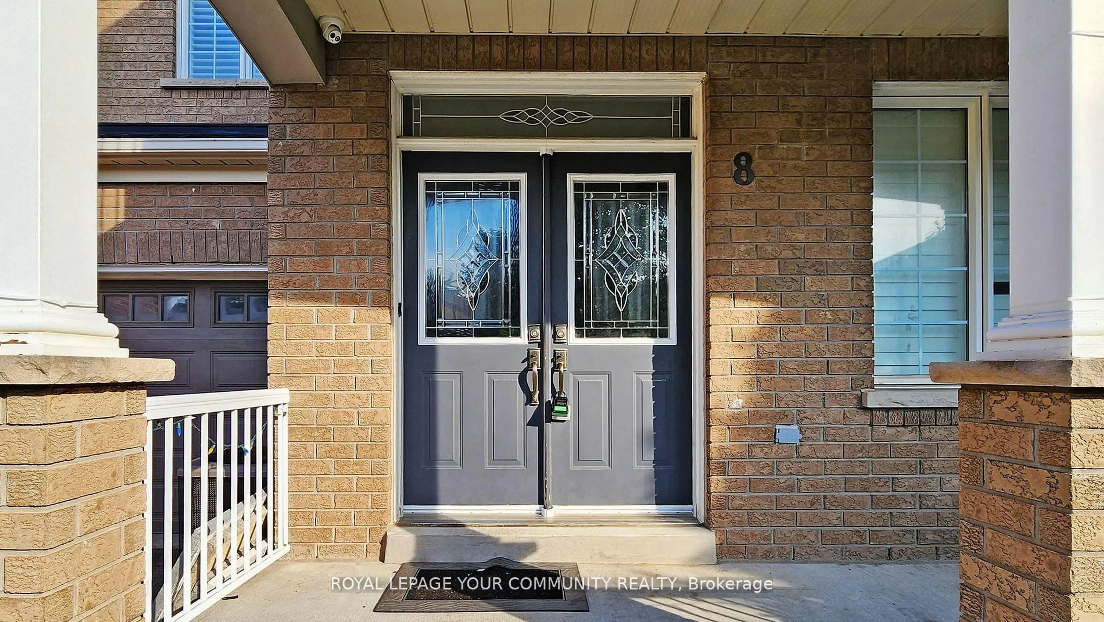 Unknown for 8 Candlewood Crt, Markham Ontario L6E 1Y1