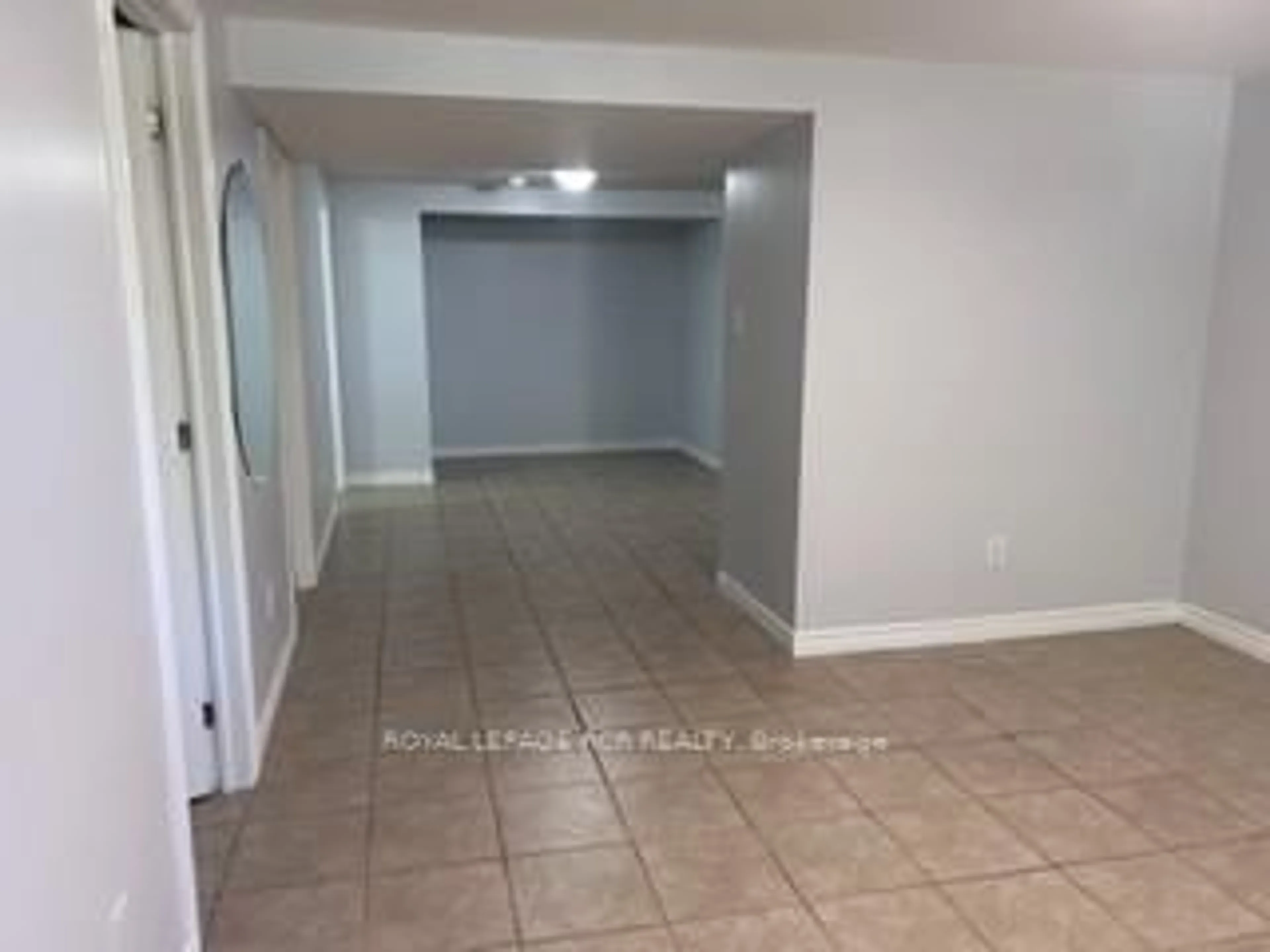 A pic of a room for 12 Maple Ave, New Tecumseth Ontario L0G 1A0