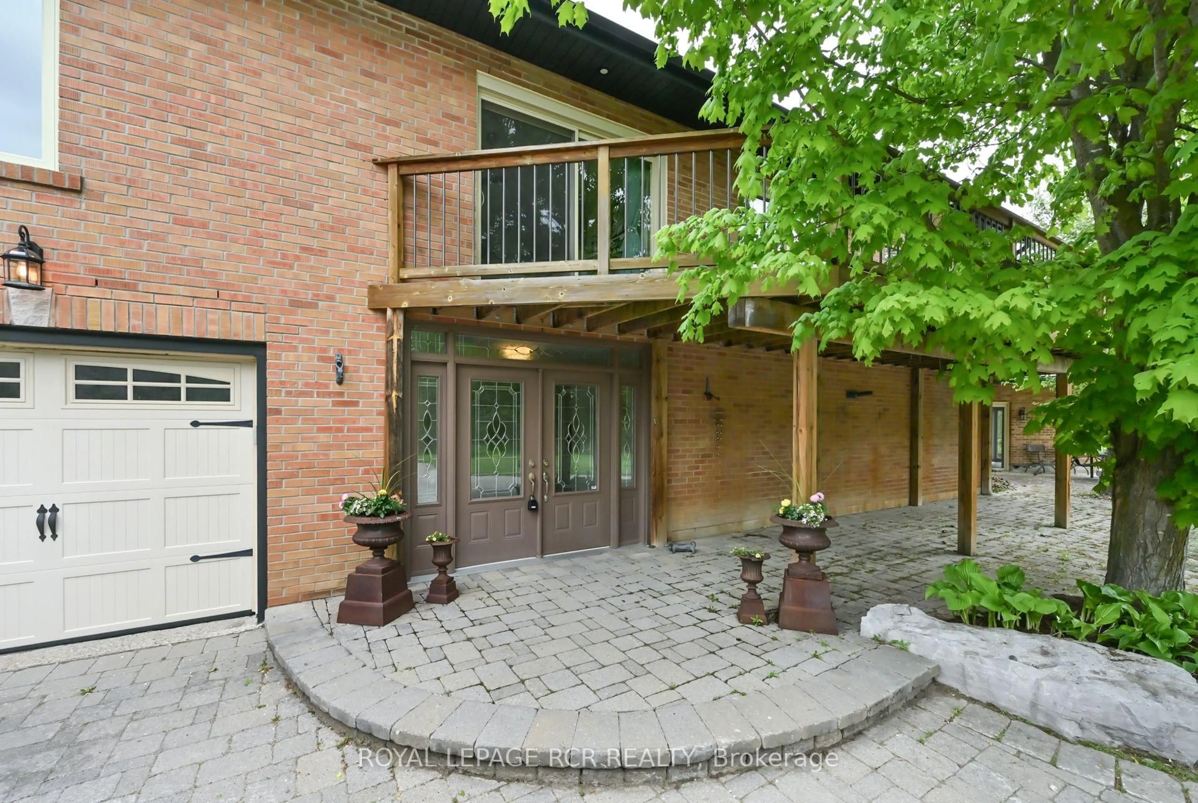 Patio, street for 2093 Con Rd 5, Adjala-Tosorontio Ontario L0G 1L0