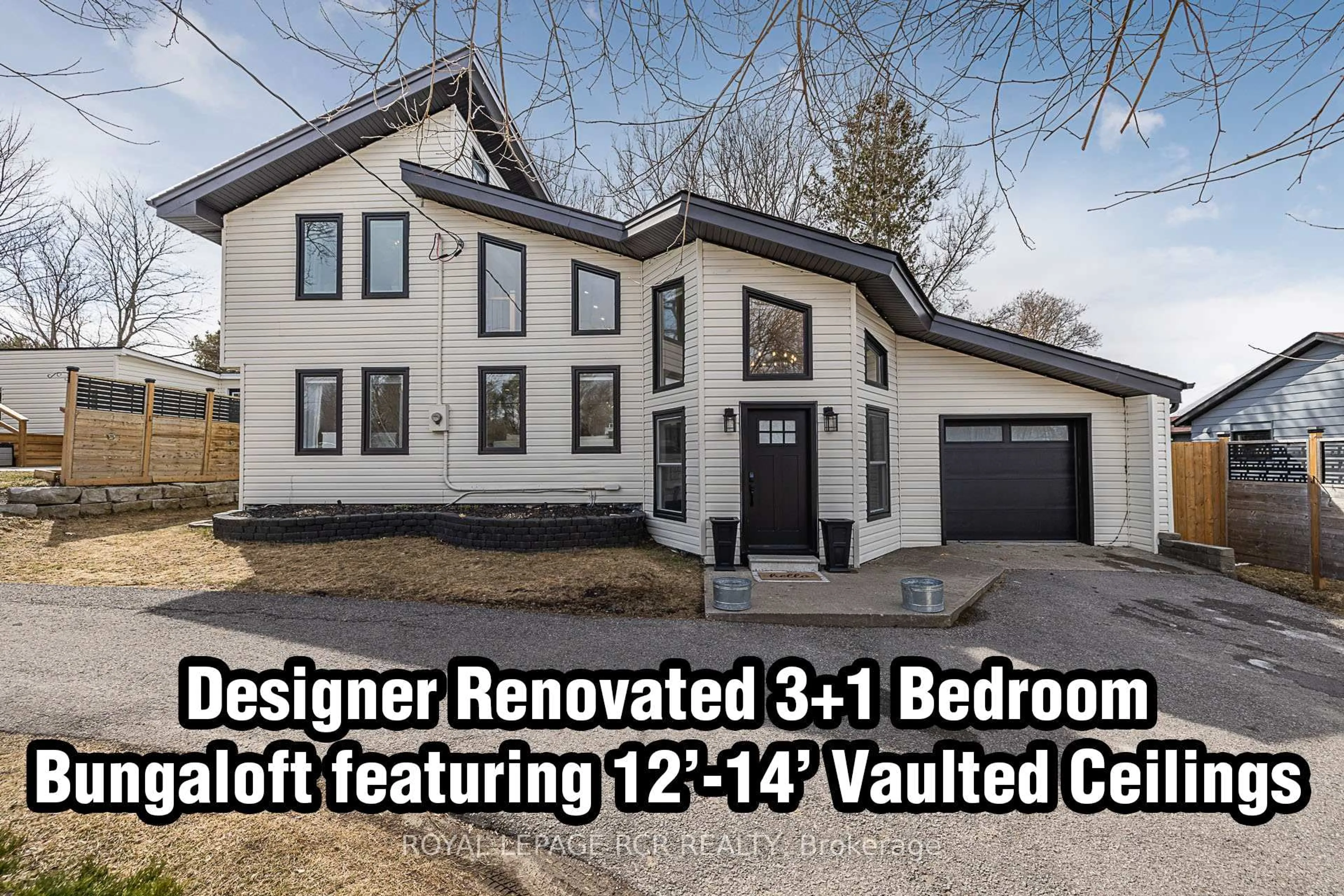 Home with vinyl exterior material, street for 5490 Hwy 47 N/A, Uxbridge Ontario L9P 1R1