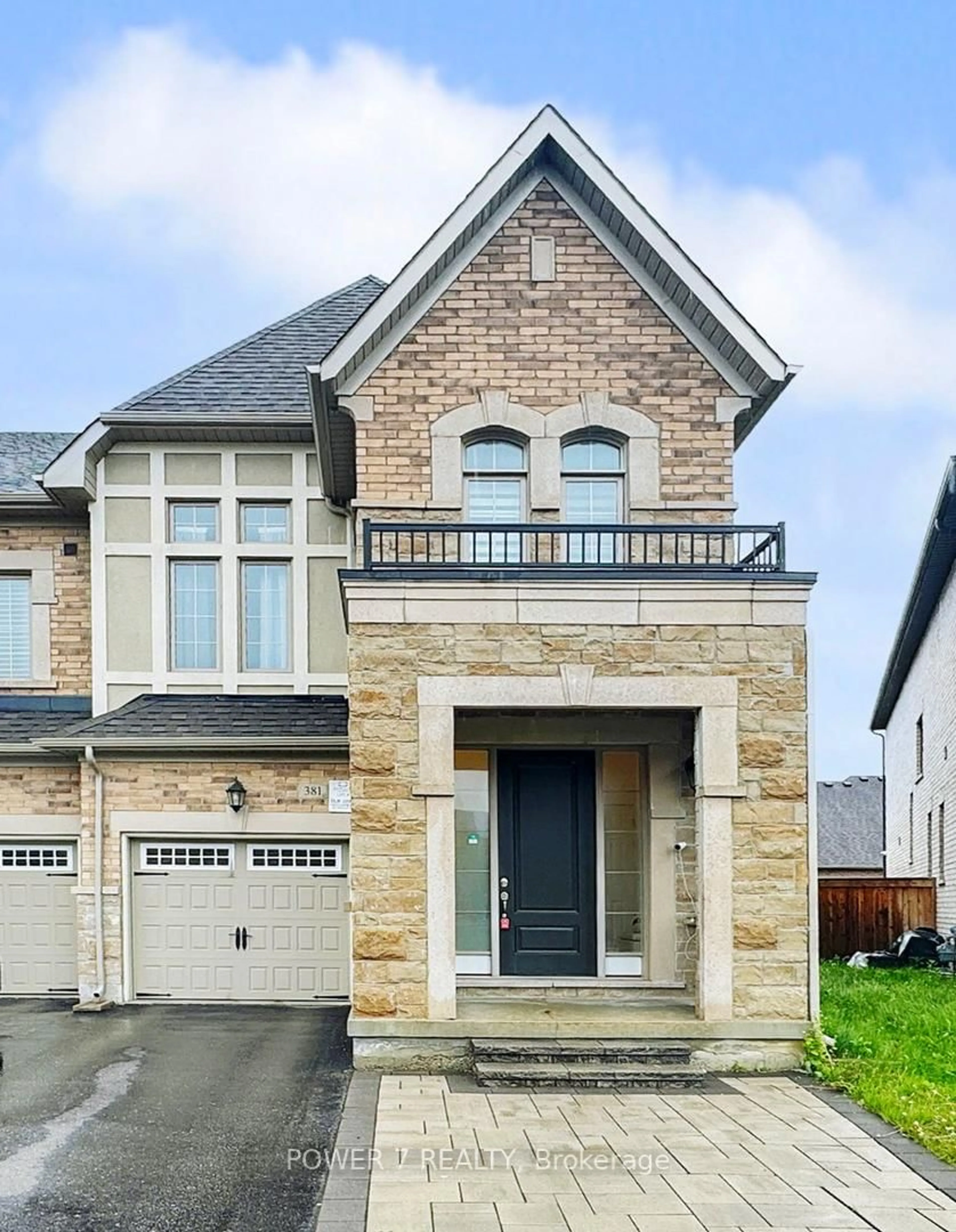 Home with brick exterior material, street for 381 Chouinard Way, Aurora Ontario L4G 1A6