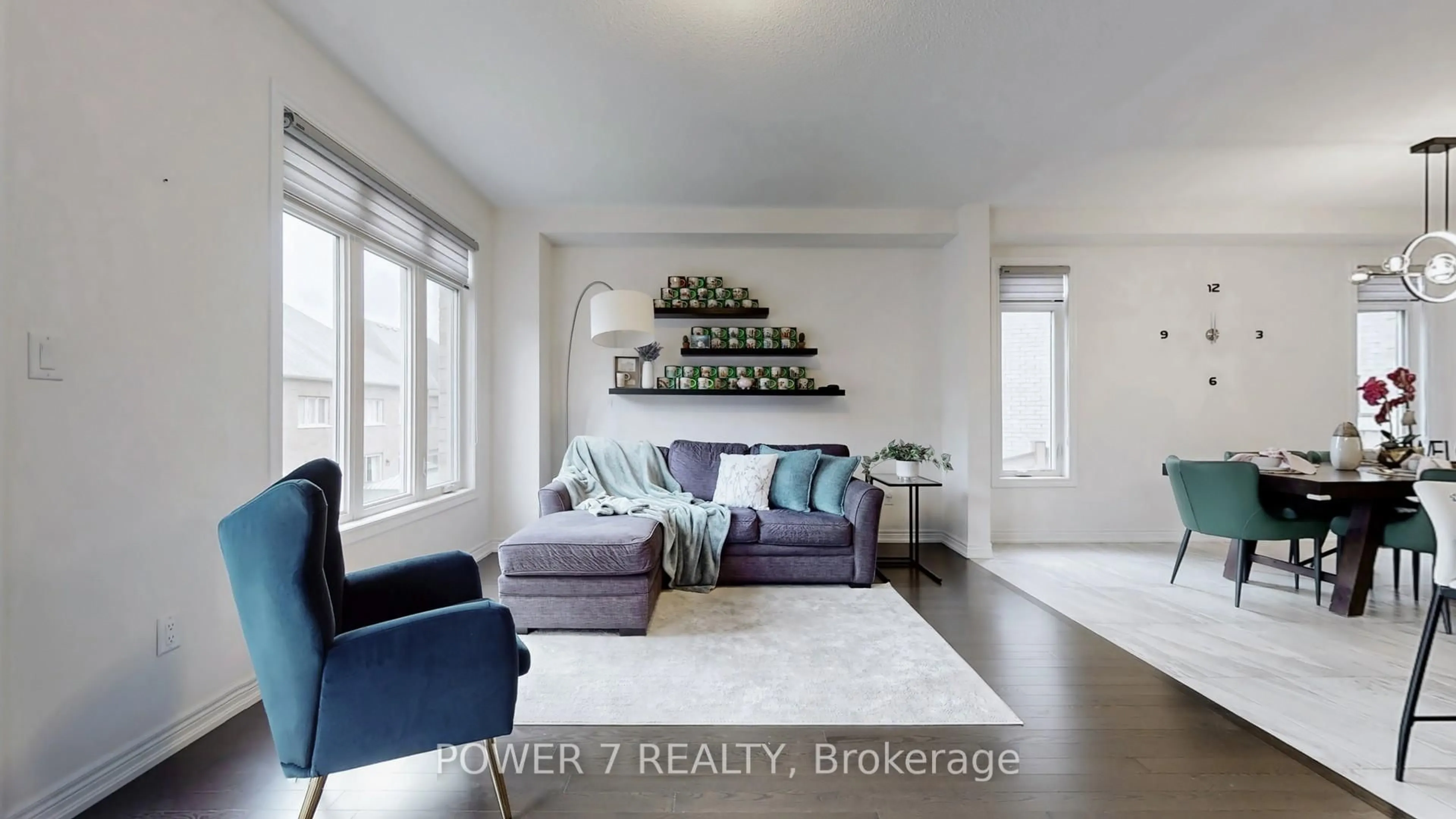 Living room with furniture, unknown for 381 Chouinard Way, Aurora Ontario L4G 1A6