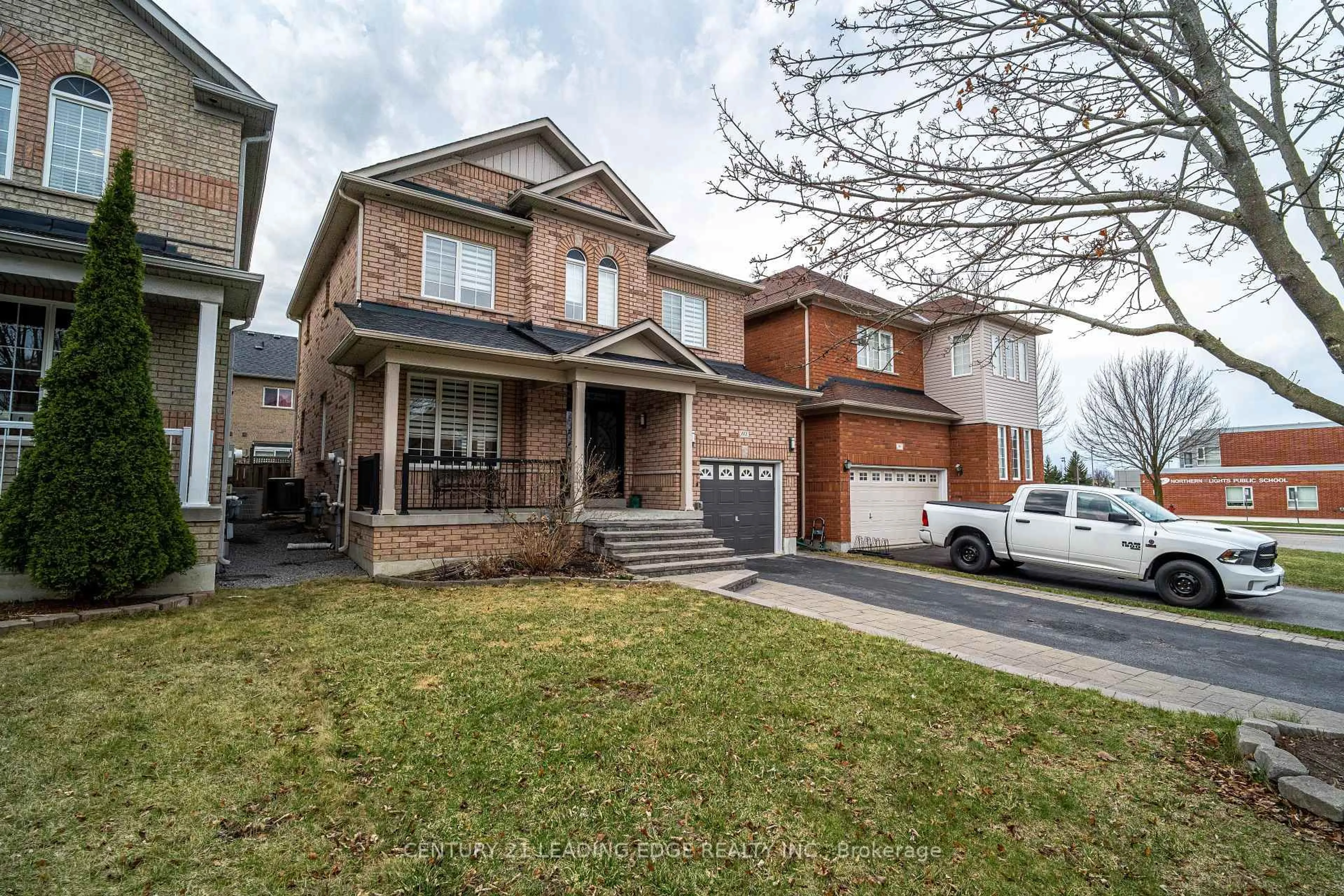 Home with brick exterior material, street for 112 Watkins Glen Cres, Aurora Ontario L4G 7S6