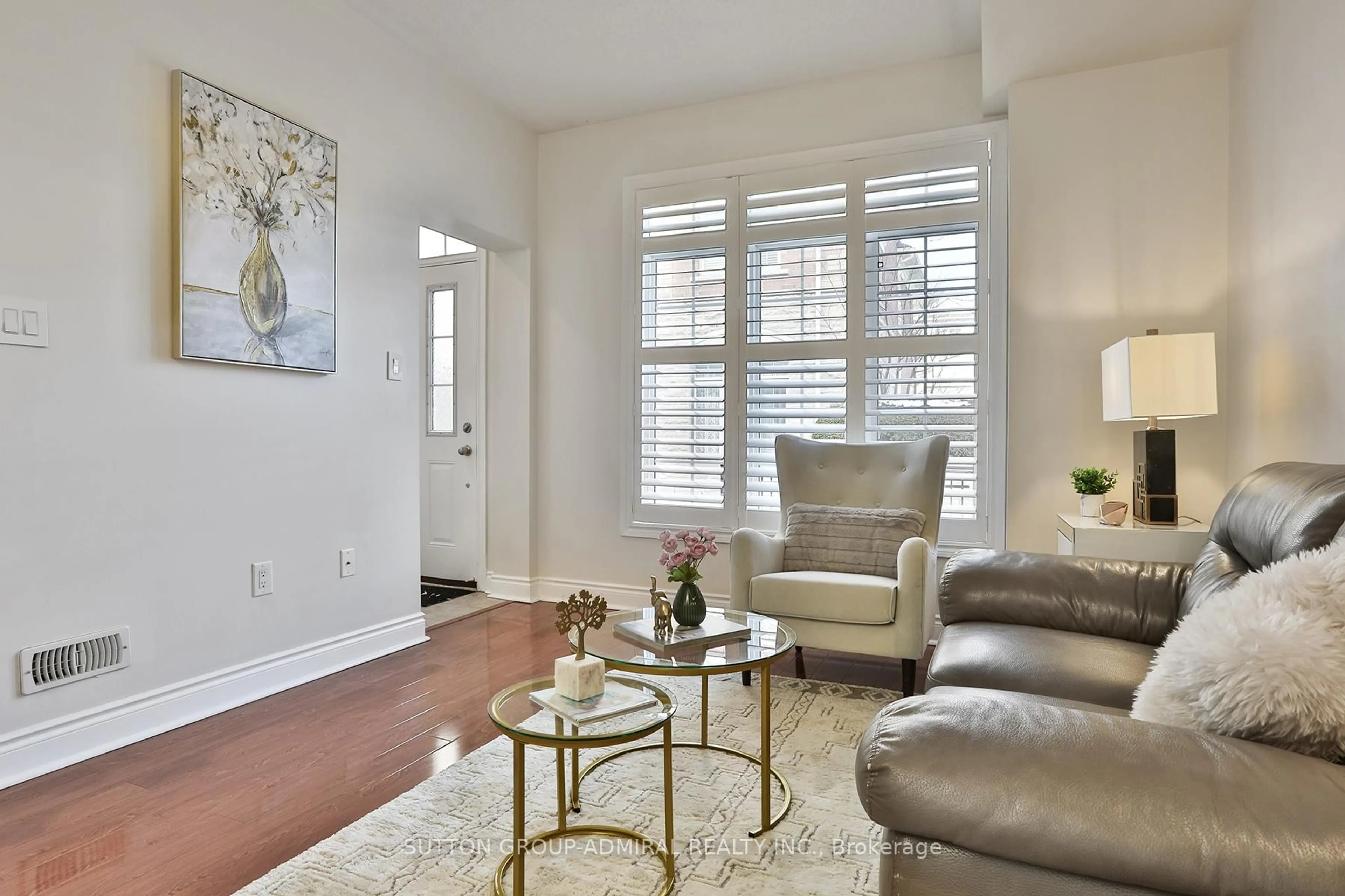 Living room with furniture, unknown for 8 Brighton Pl #12, Vaughan Ontario L4J 0E3