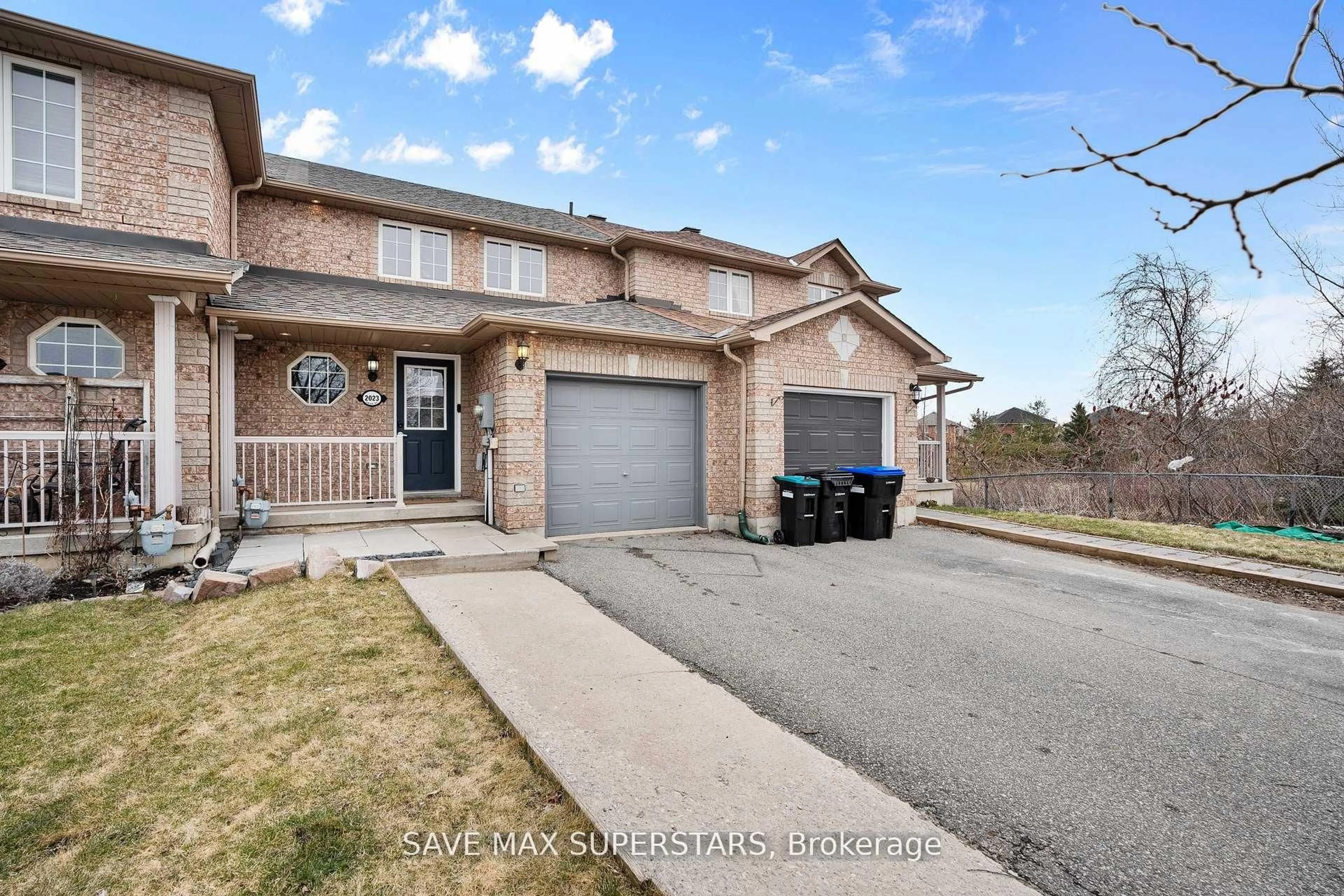 Home with brick exterior material, street for 2023 SWAN St, Innisfil Ontario L9S 0B5