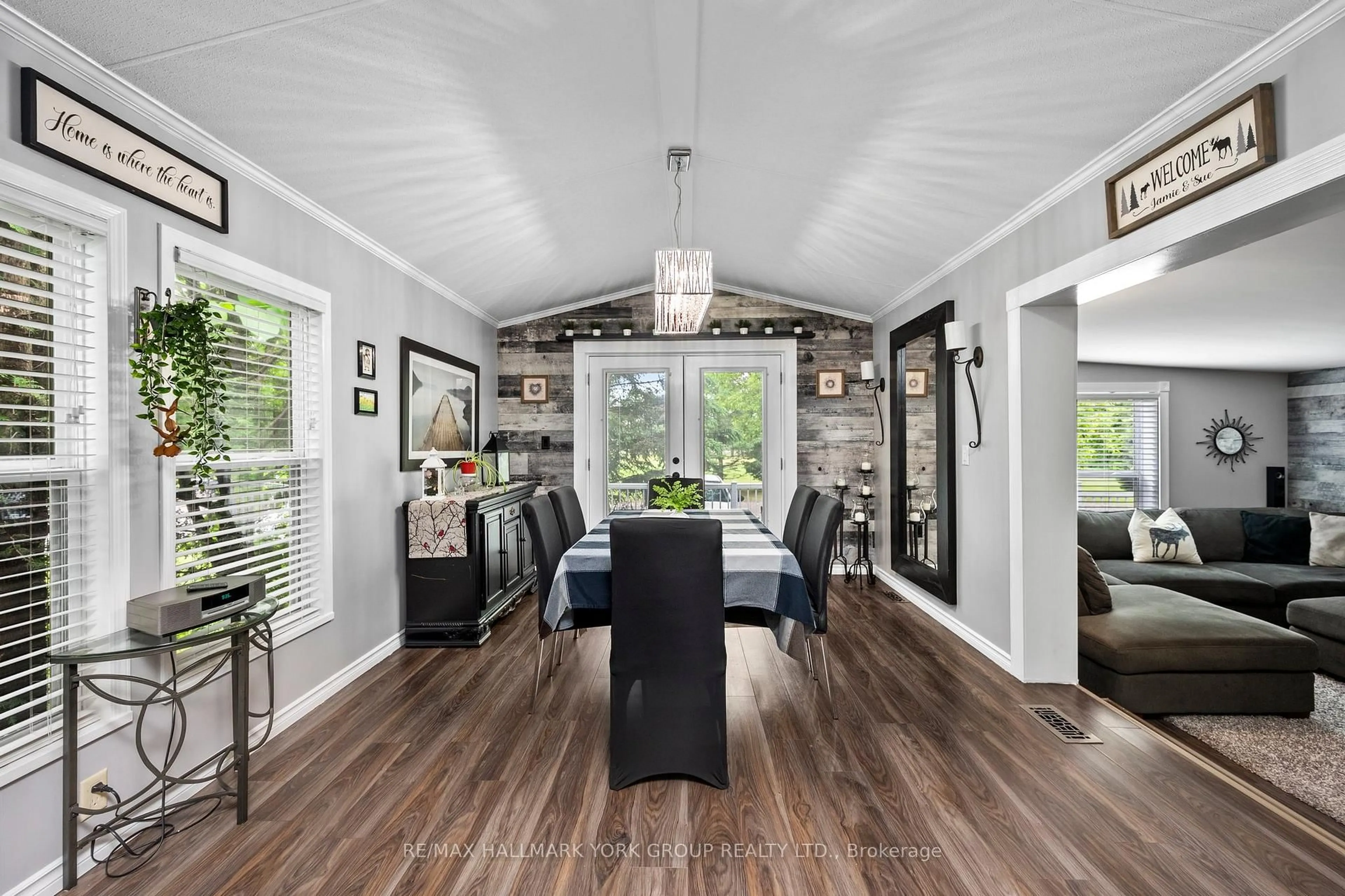 Dining room, unknown for 21469 ON-48 N/A, East Gwillimbury Ontario L0G 1M0