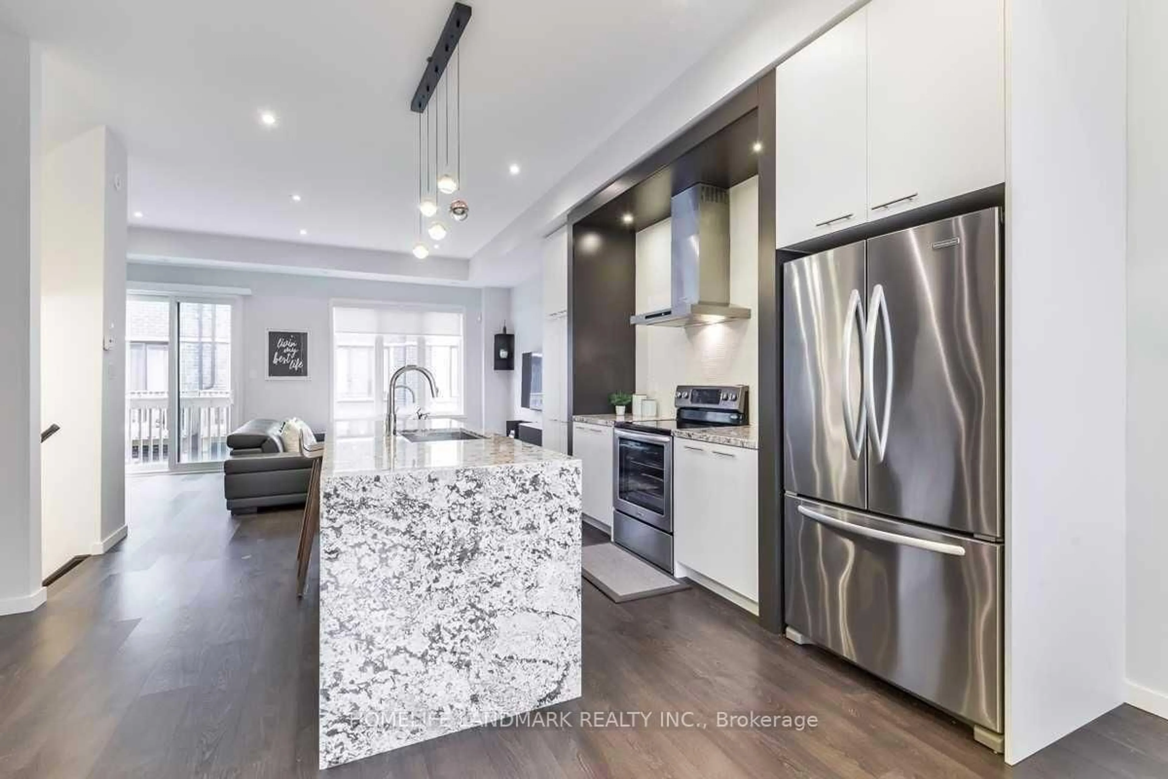 Open concept kitchen, ceramic/tile floor for 103 Genuine Lane, Richmond Hill Ontario L4B 0E5