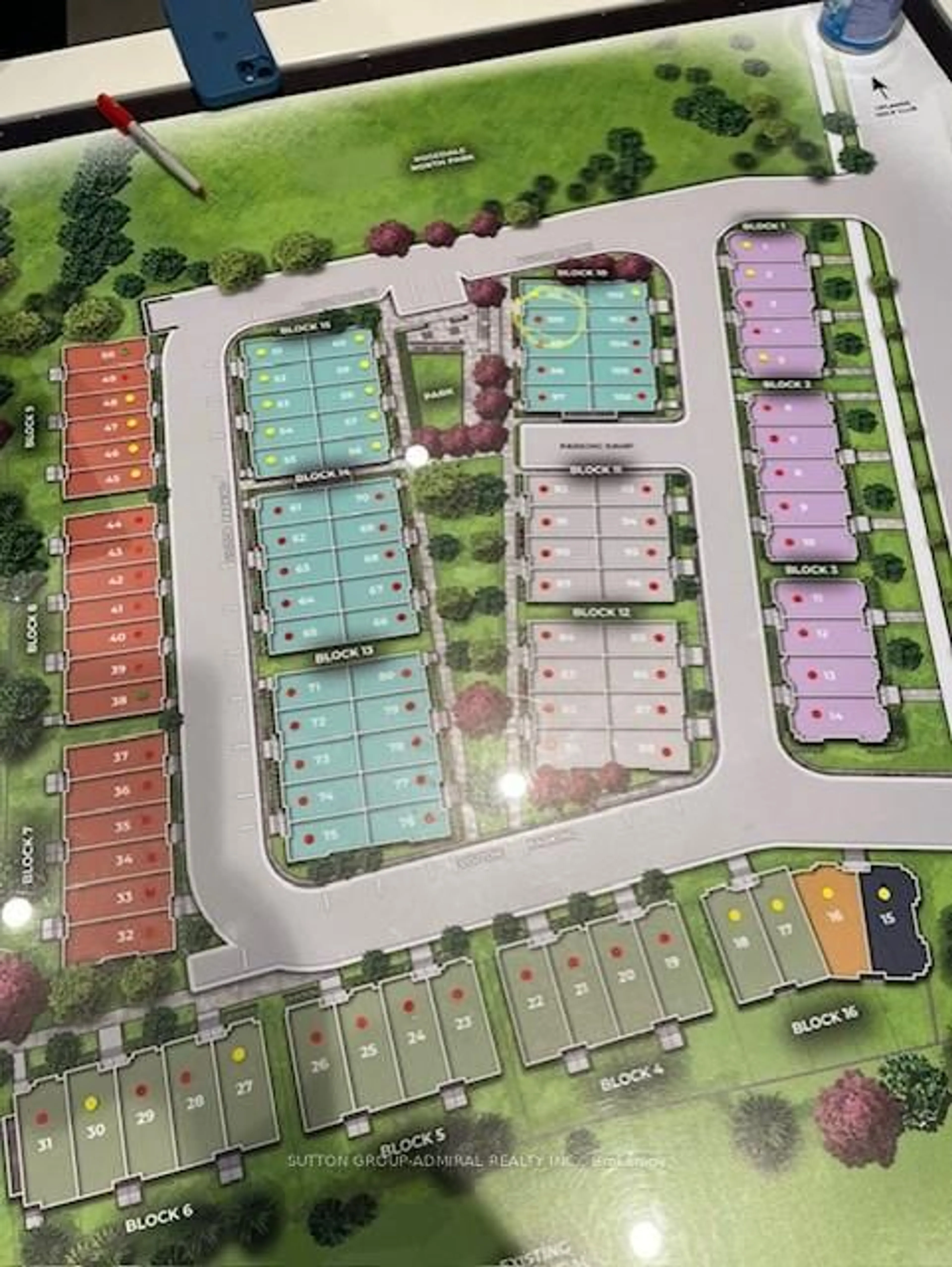 Floor plan for 61 Burleigh Mews, Vaughan Ontario L4J 0M1
