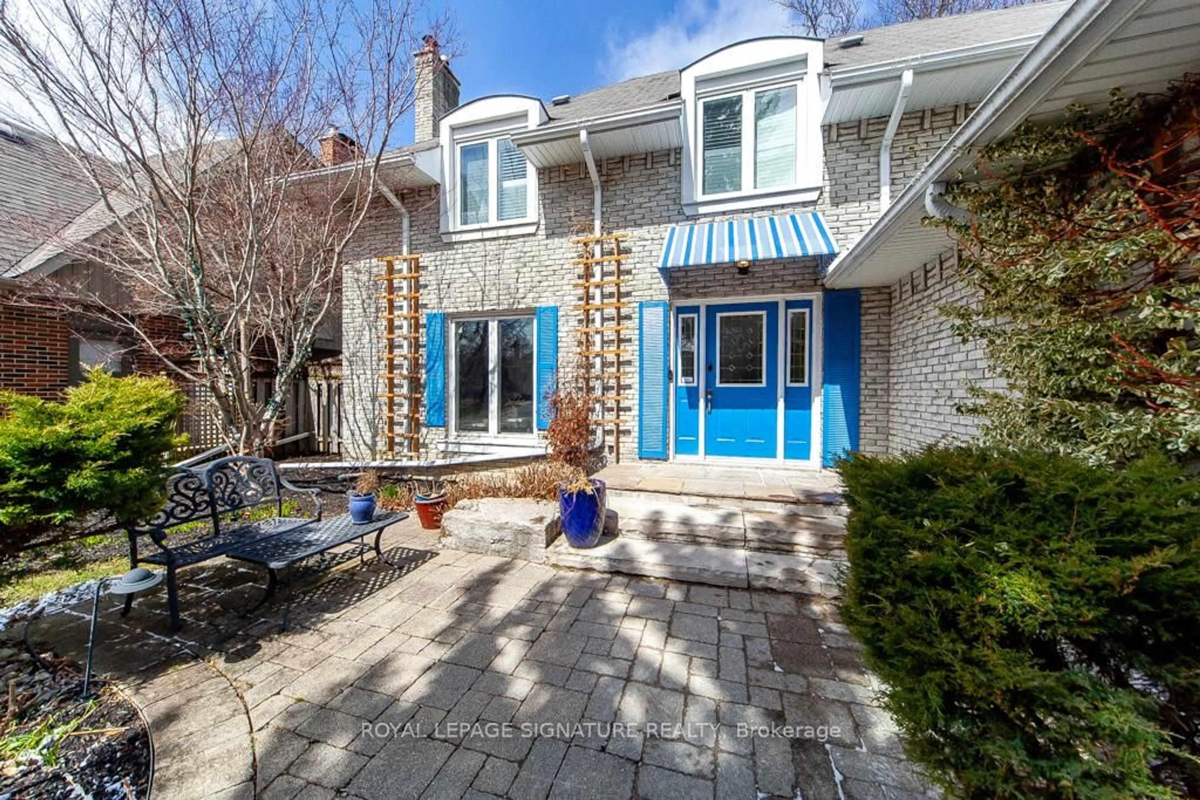 Patio, street for 79 Hemingway Cres, Markham Ontario L3R 2S4