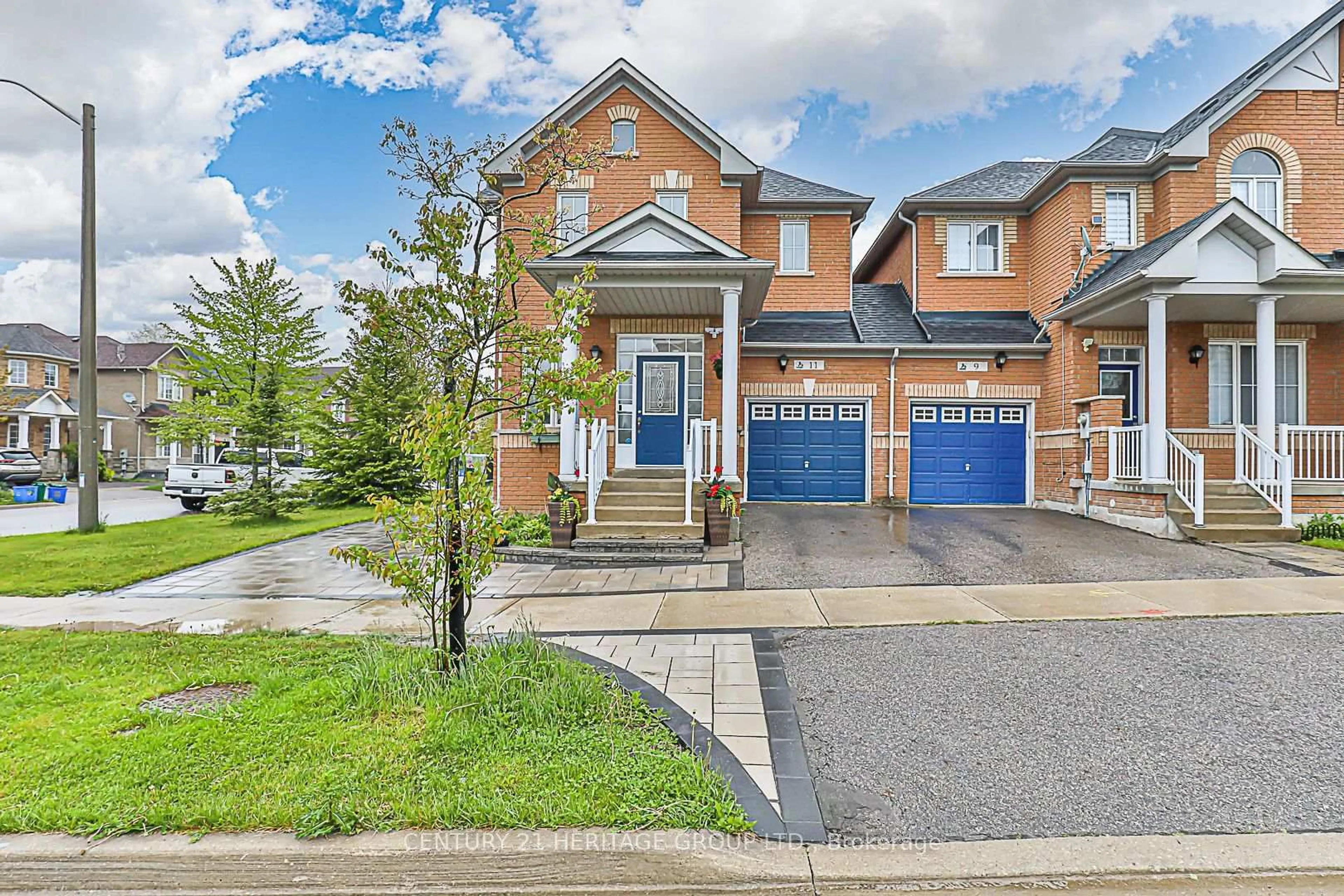 Home with brick exterior material, street for 11 Birdsong St, Richmond Hill Ontario L4E 5C2