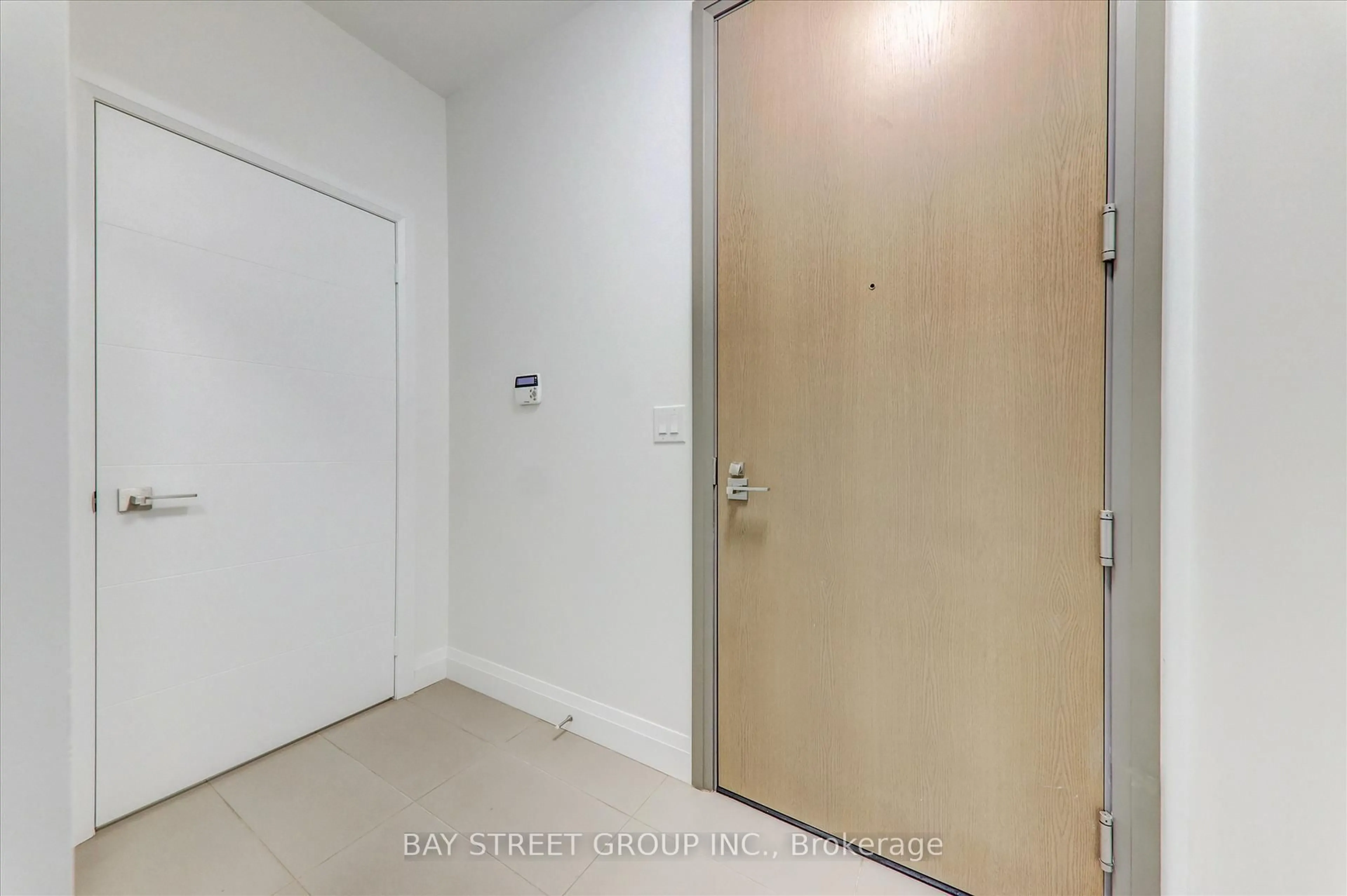 Unknown for 28 UPTOWN Dr ##116,, Markham Ontario L3R 5M8