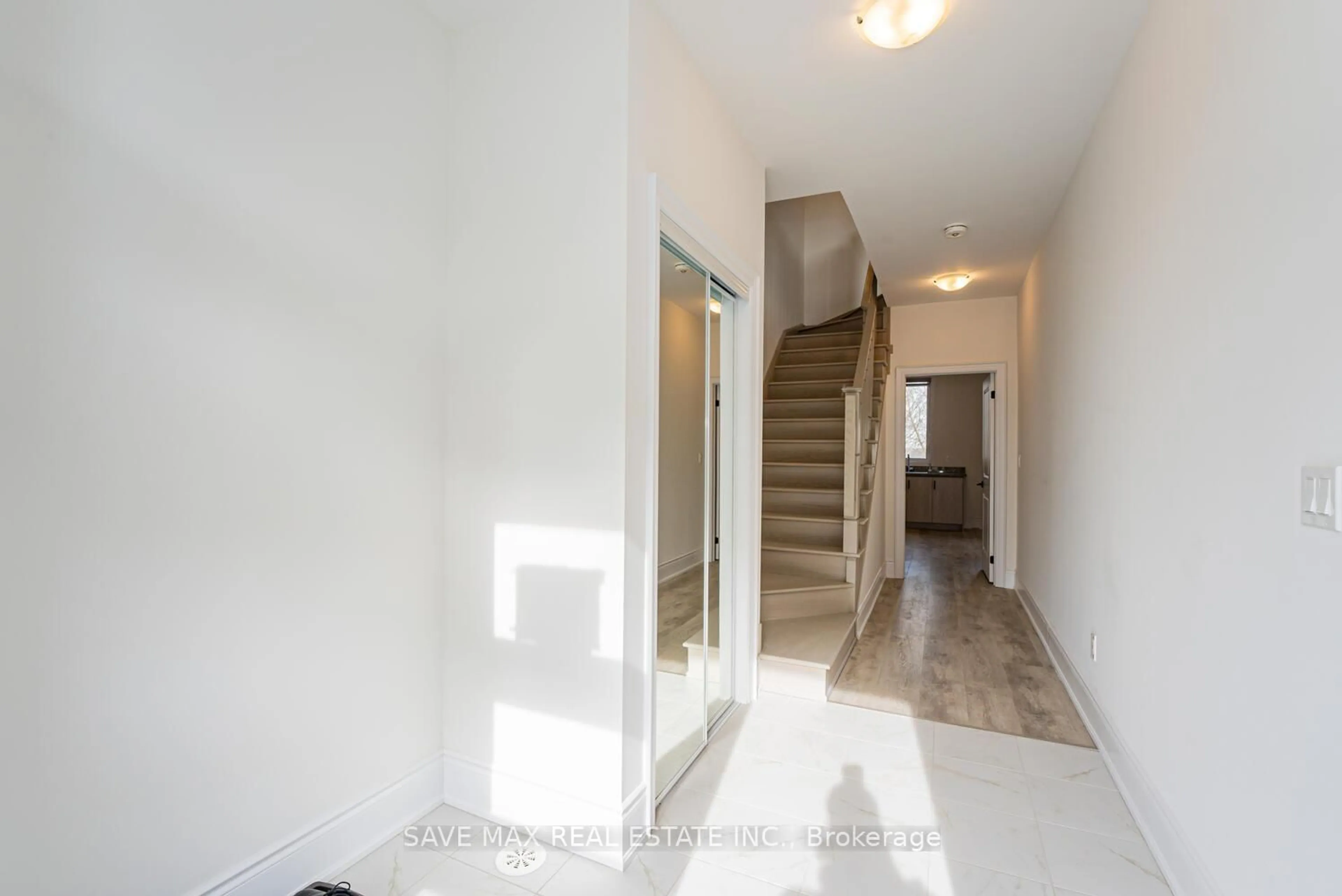 Indoor foyer for 23 Paradox St, Vaughan Ontario L4L 1A7