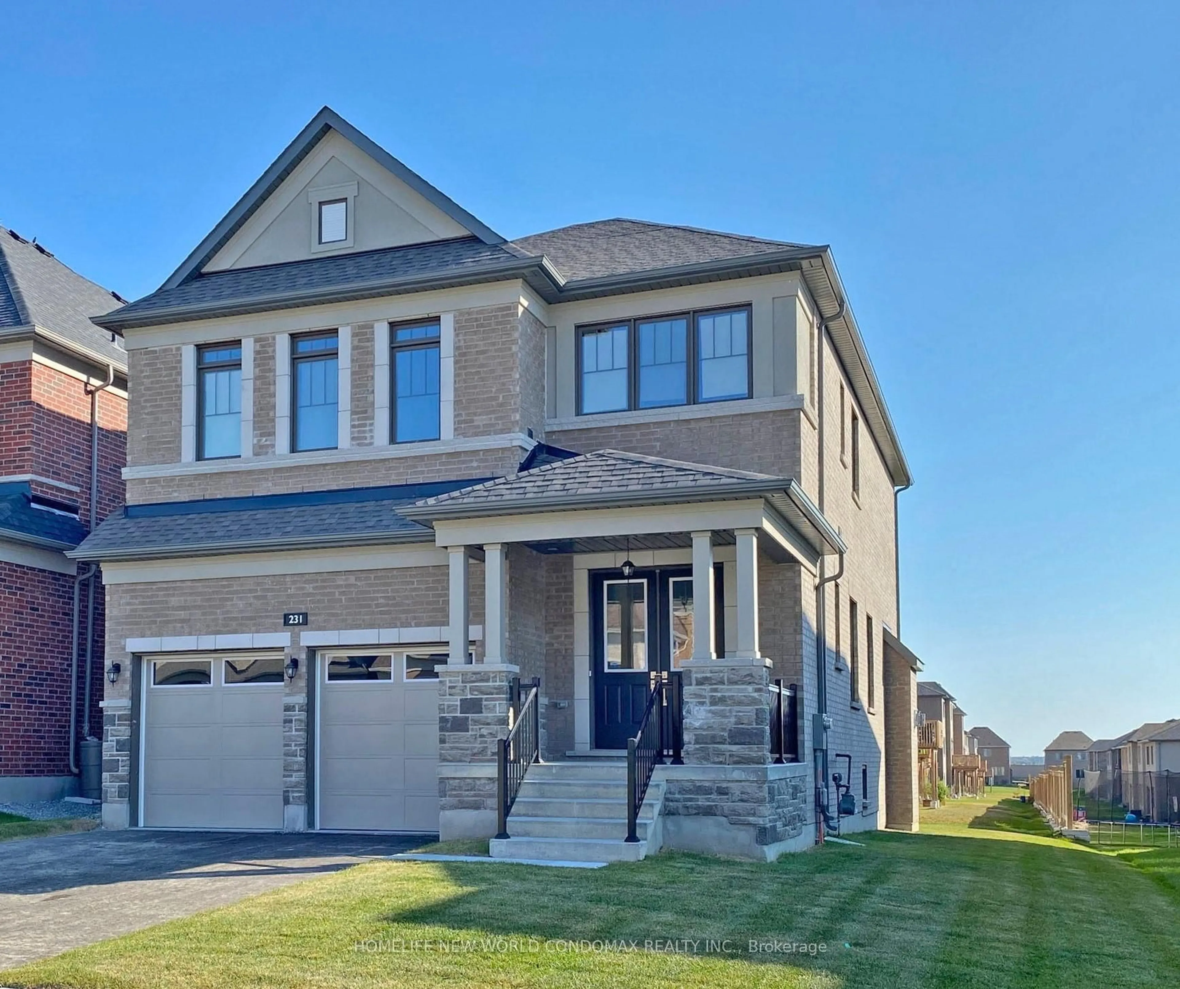 Home with brick exterior material, street for 231 Sikura Circ, Aurora Ontario L4G 3Y8