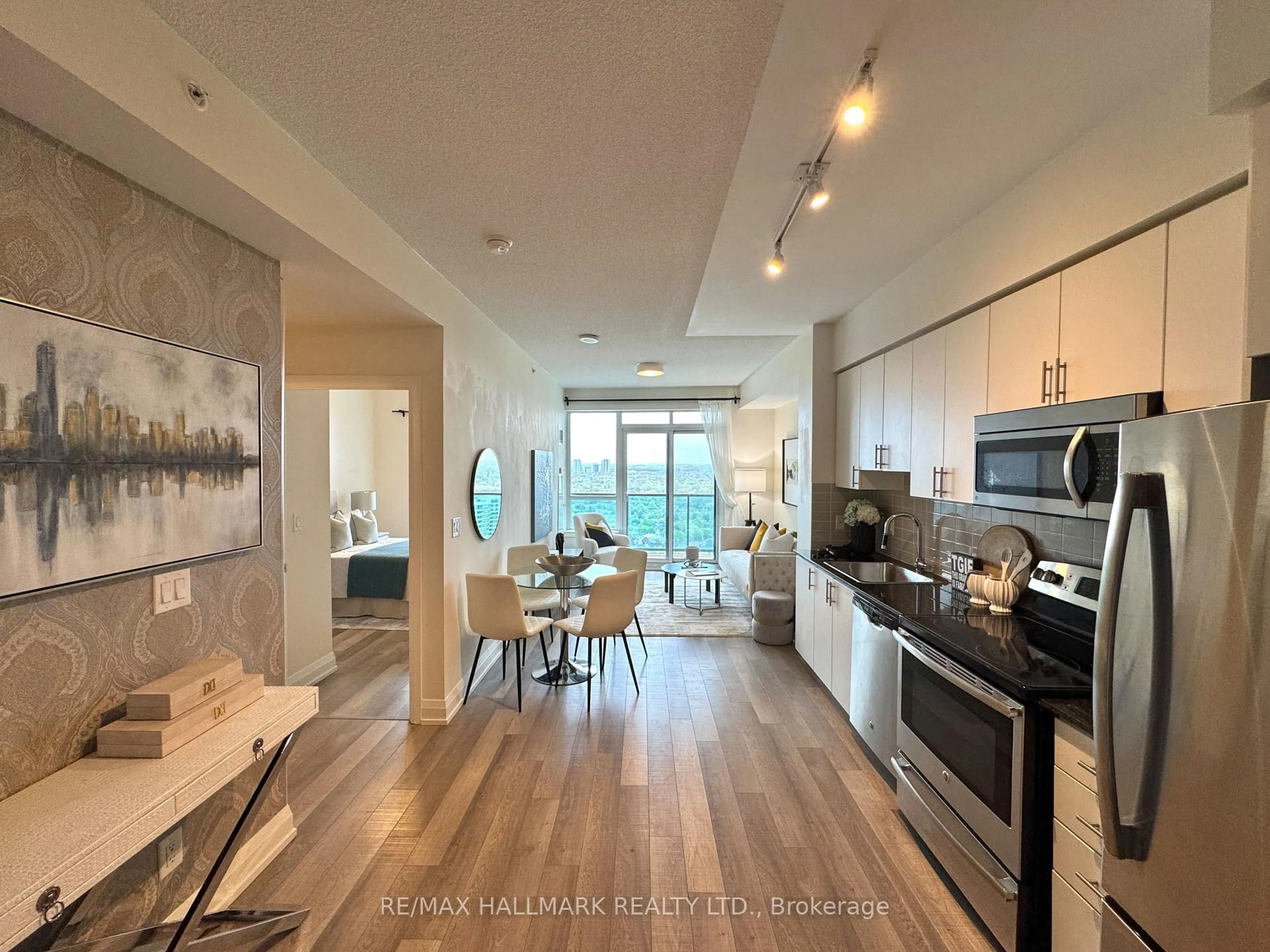 Open concept kitchen, unknown for 7161 Yonge St #2135, Markham Ontario L3T 0C8