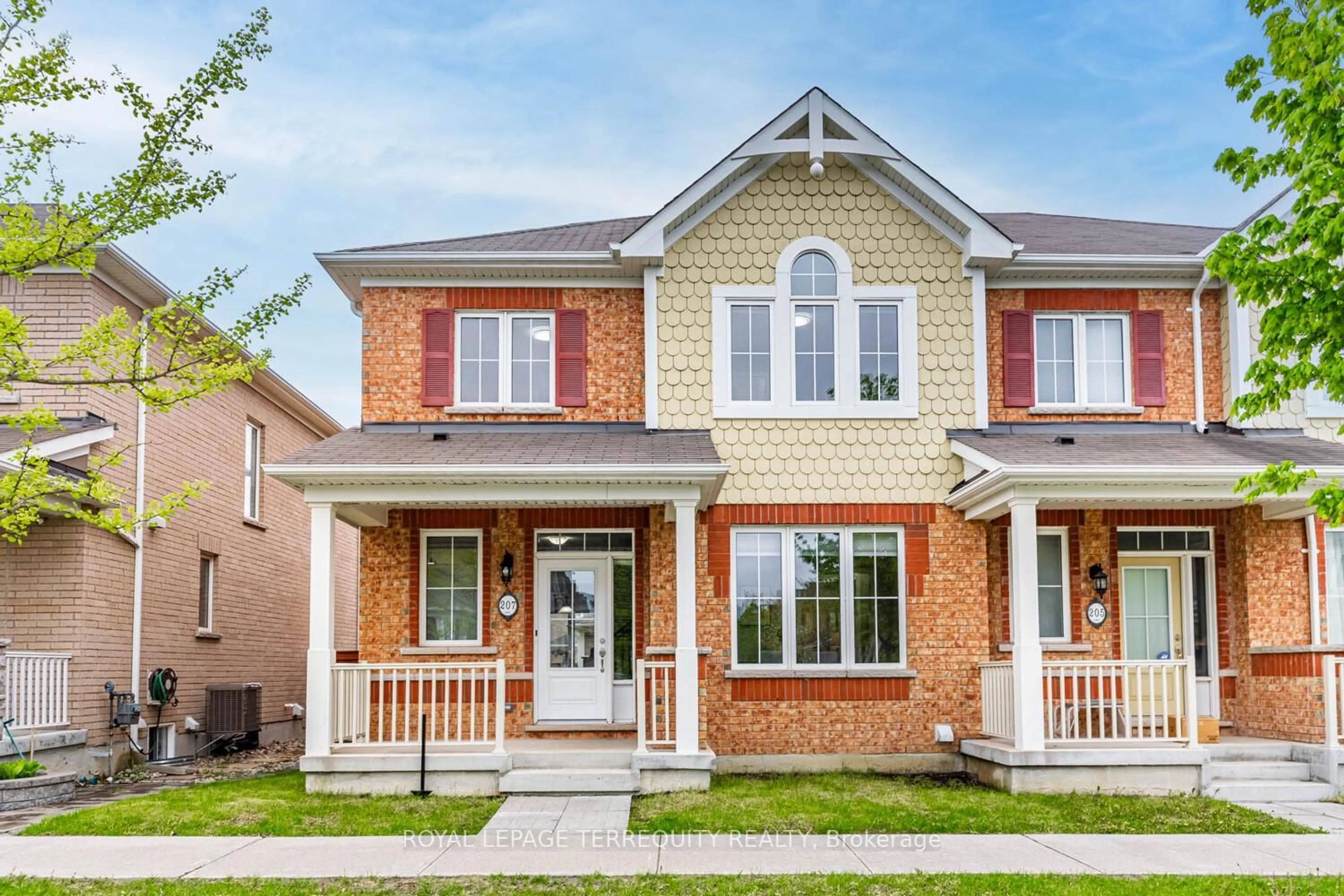 Home with brick exterior material, street for 207 Almira Ave, Markham Ontario L6B 1C9